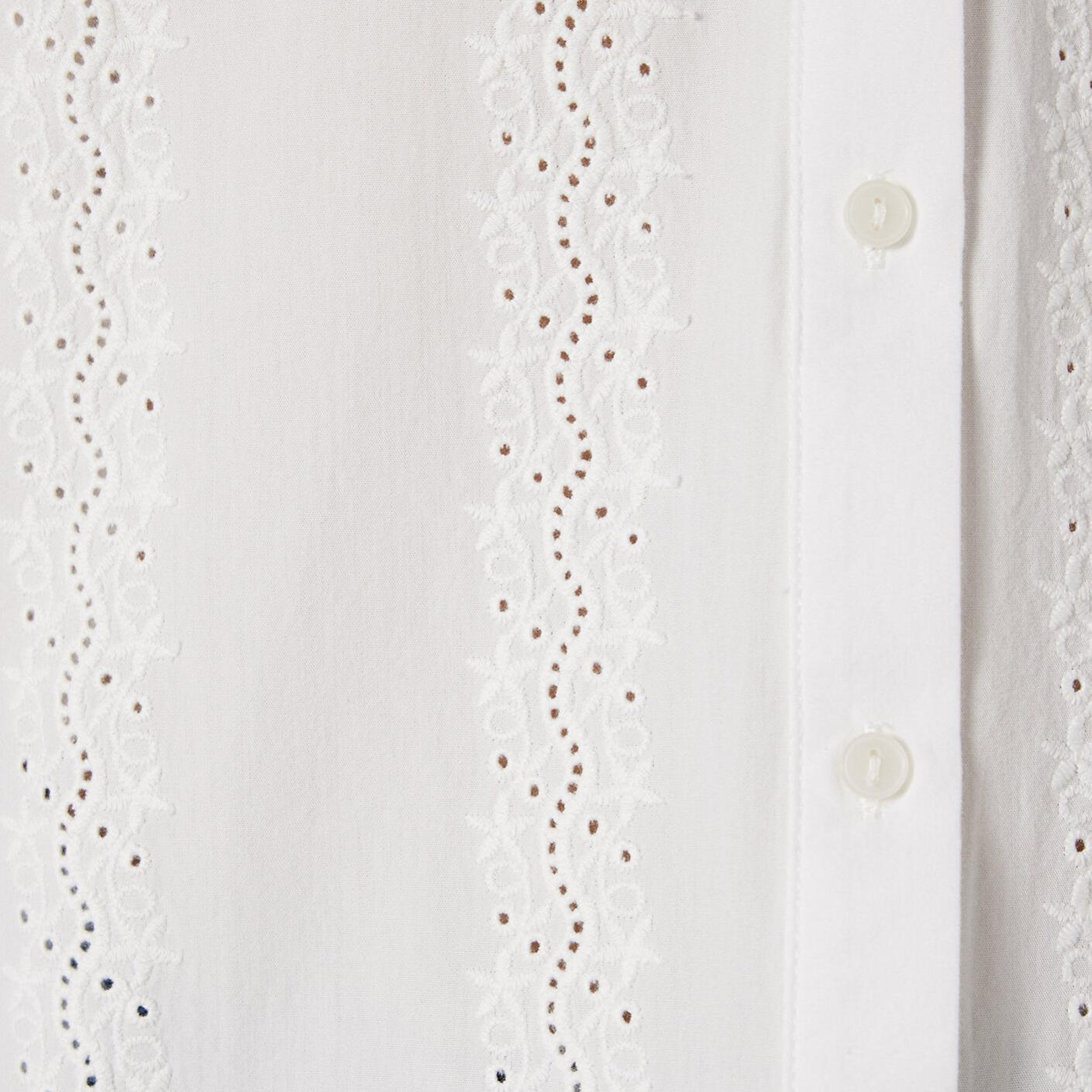 Mavi Nakış Detaylı Beyaz Gömlek Regular Fit / Normal Kesim 1211380-70057