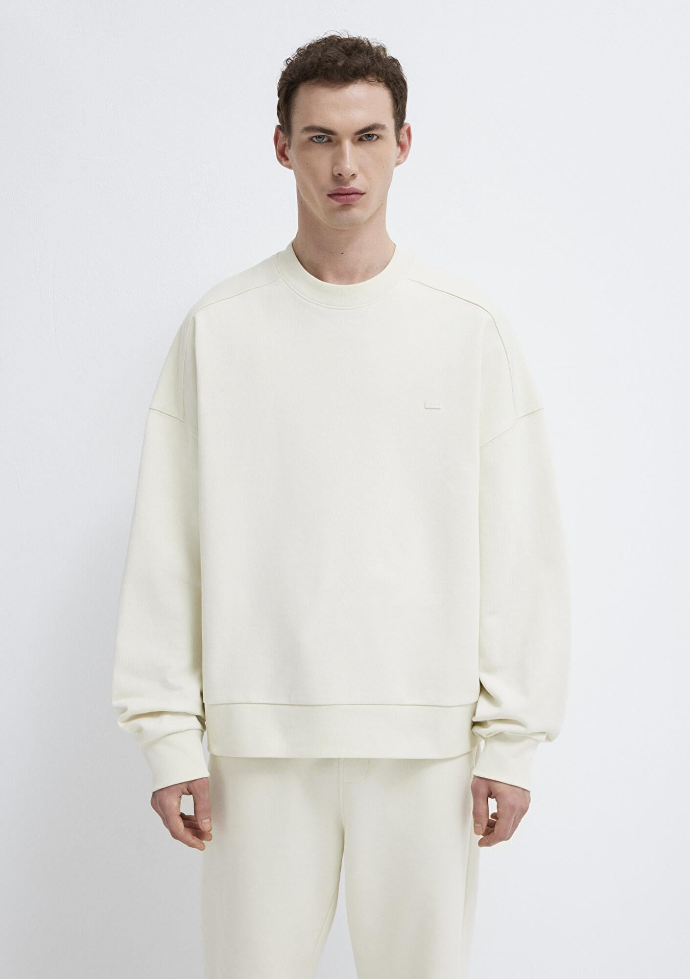 Mavi Bisiklet Yaka Ekru Sweatshirt 0S10550-71610