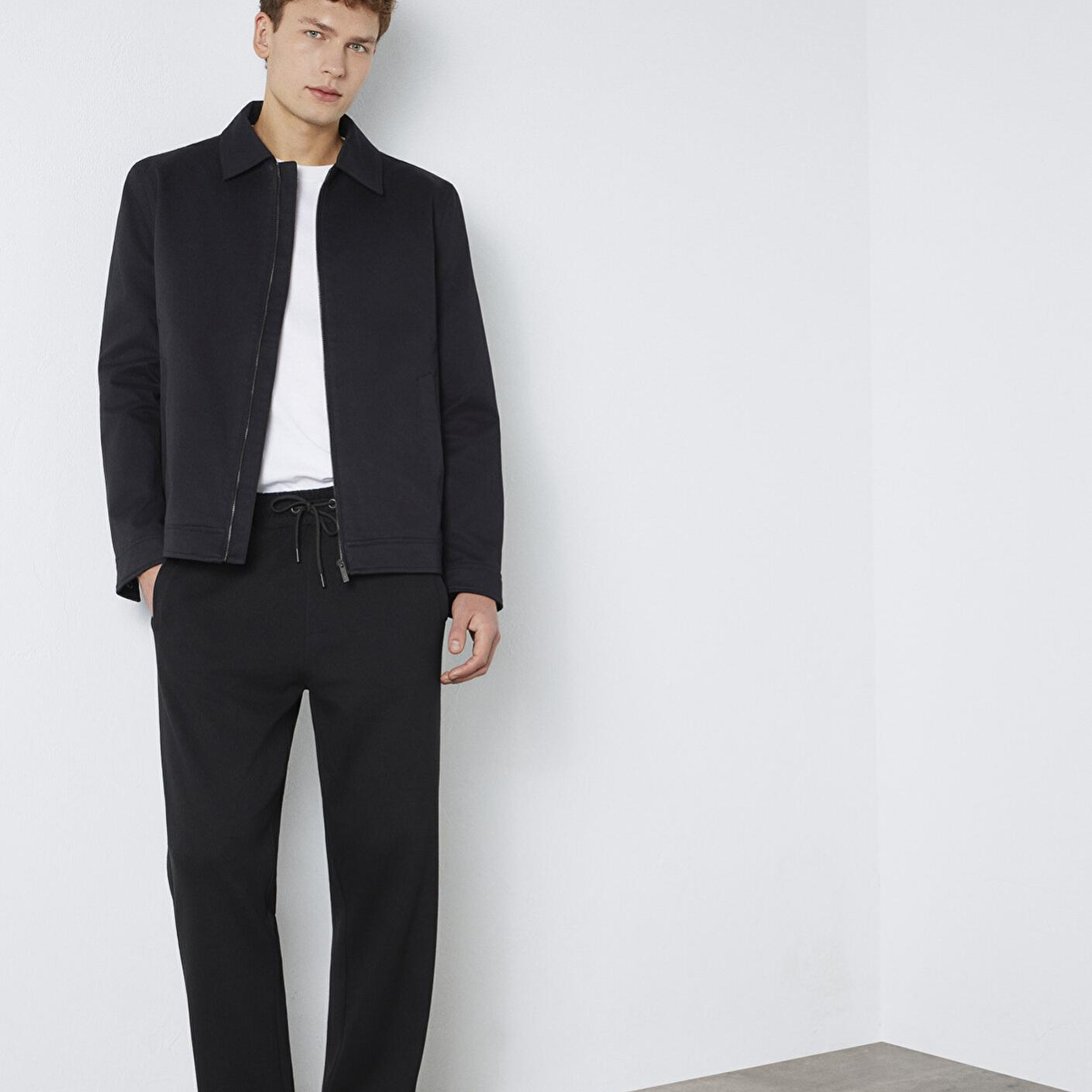 Mavi Siyah Pantolon 0010563-900