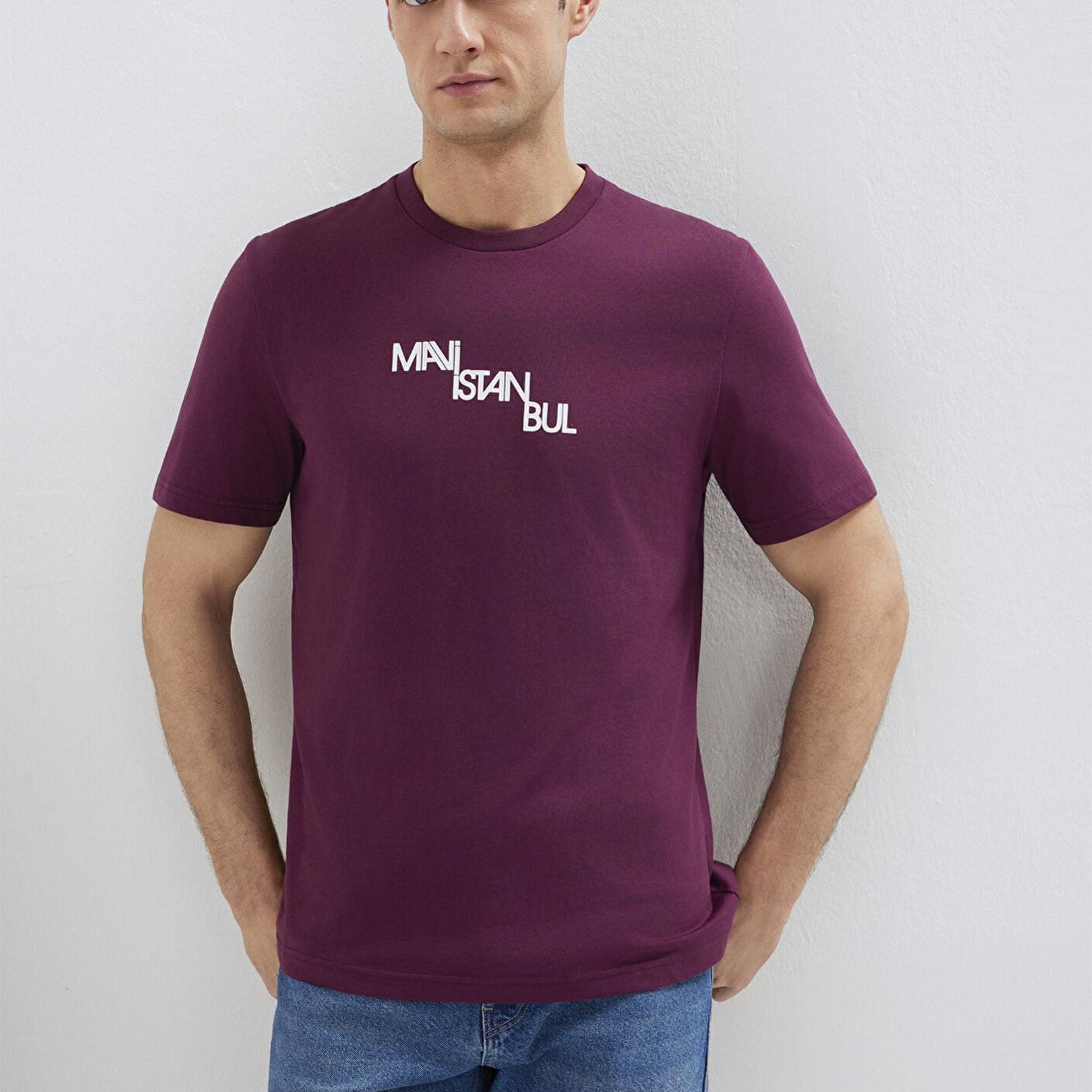 Mavi İstanbul Baskılı Mor Tişört Regular Fit / Normal Kesim 0612274-70670