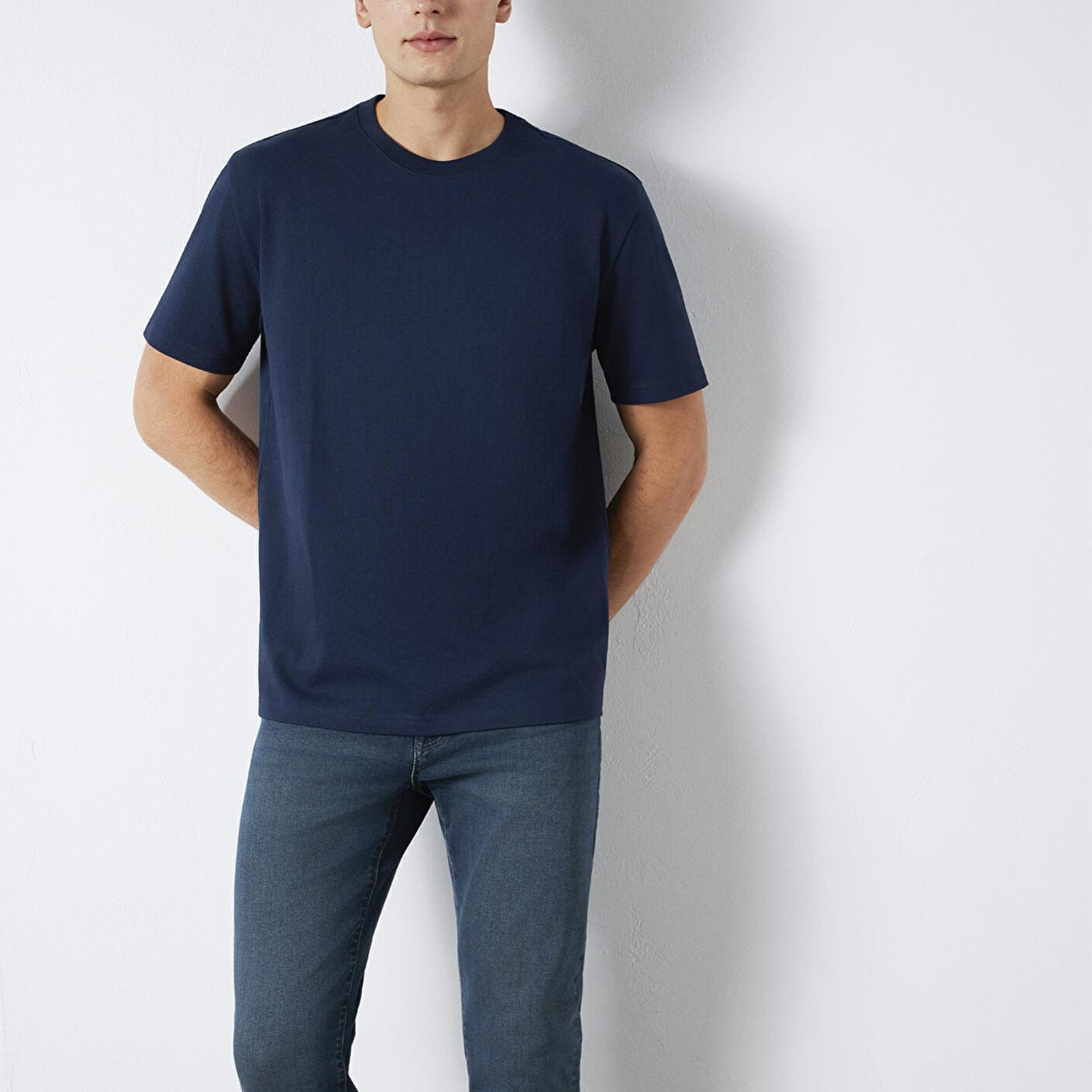 Mavi Bisiklet Yaka Lacivert Basic Tişört Loose Fit / Bol Rahat Kesim 0611596-70497