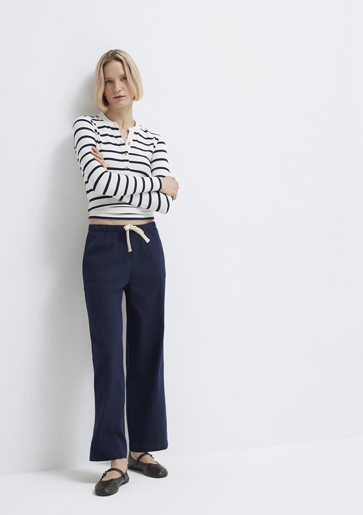 Mavi Bağcık Detaylı Lacivert Pantolon 1011203-89101