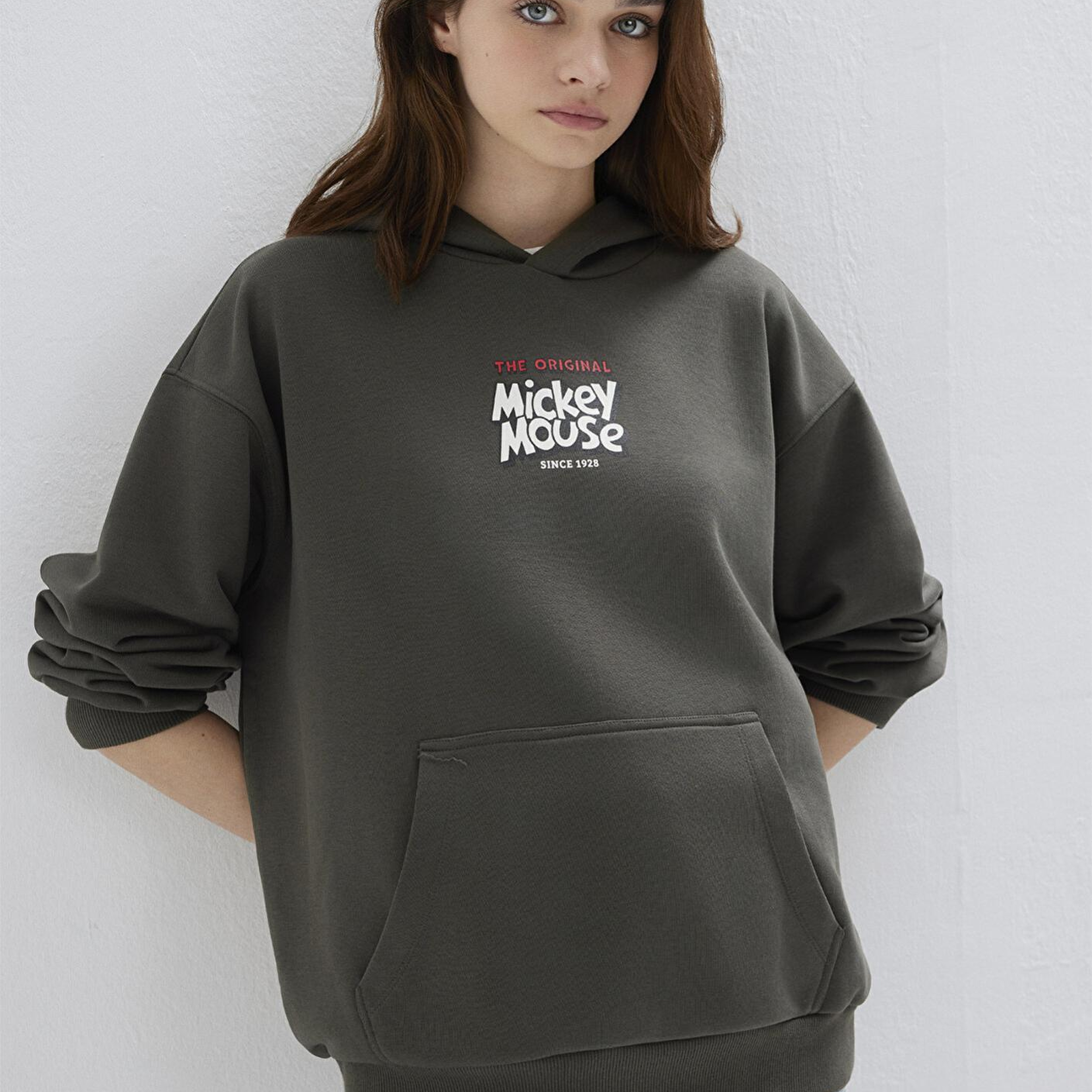 Mavi Mickey Mouse Sırt Baskılı Haki Sweatshirt 1S10521-71553