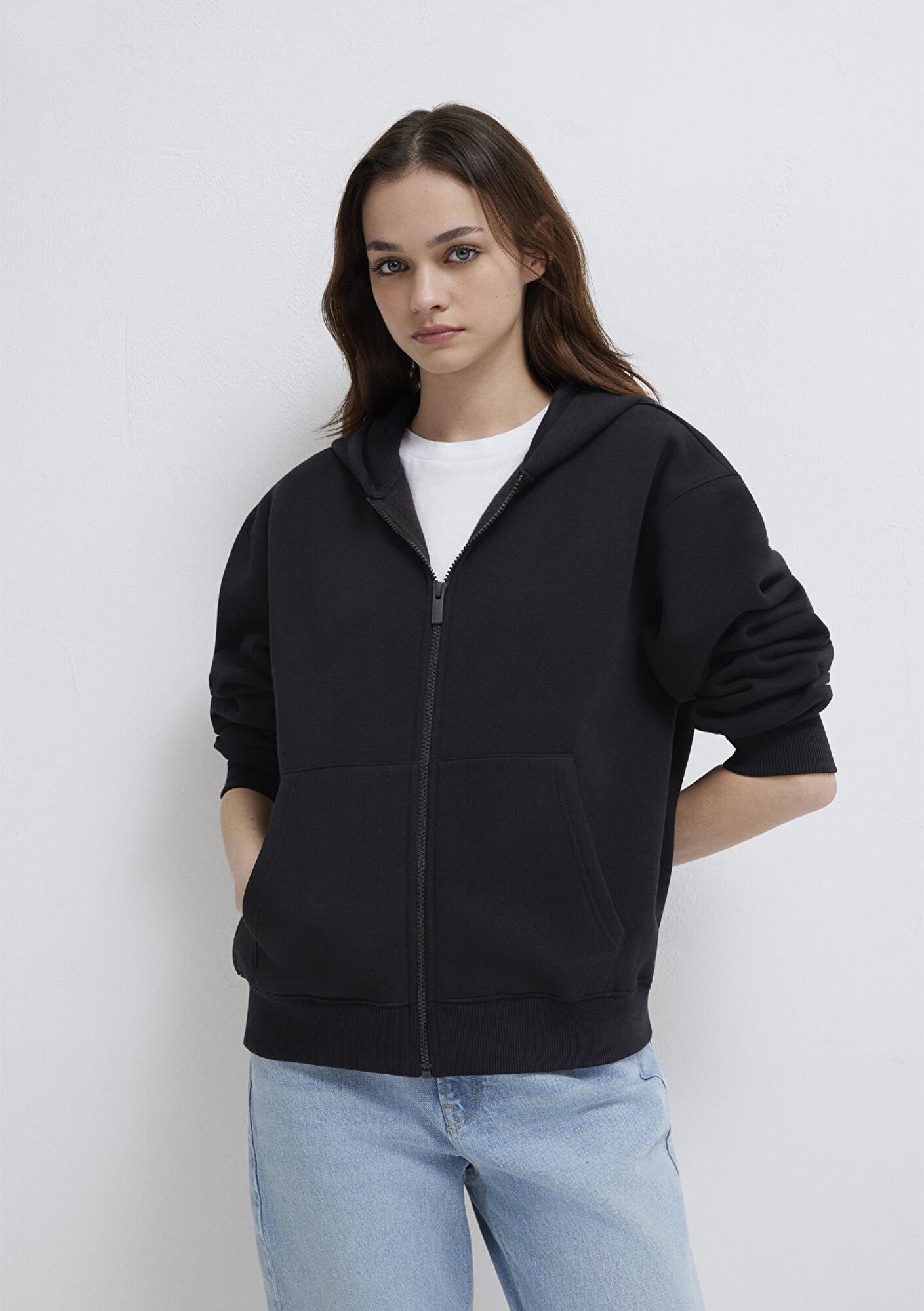 Mavi Mavi Logo Nakış Detaylı Kapüşonlu Siyah Sweatshirt 1S10532-900