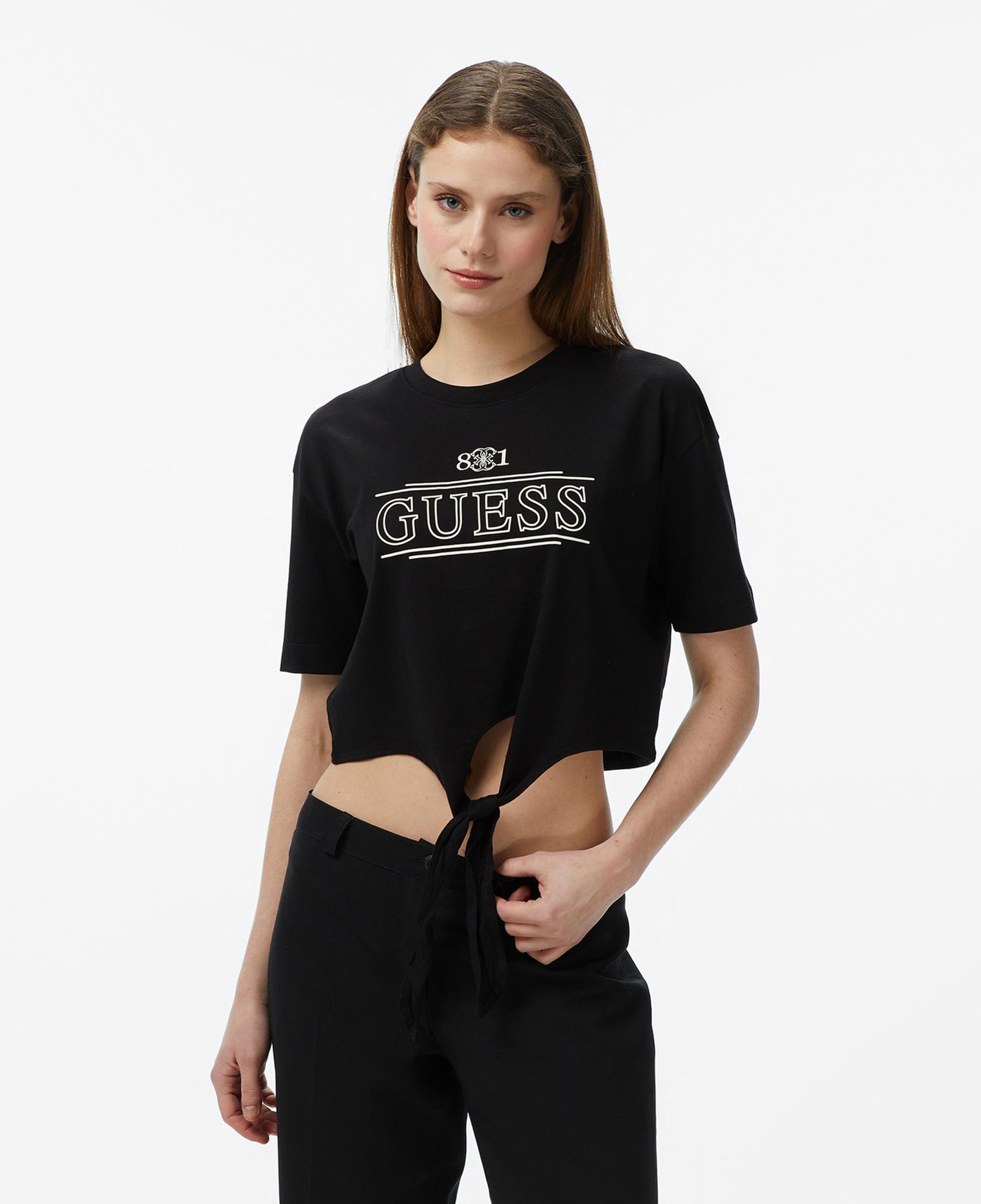 Guess Martina Aktif Boxy Fit Kadın Siyah T-Shirt
