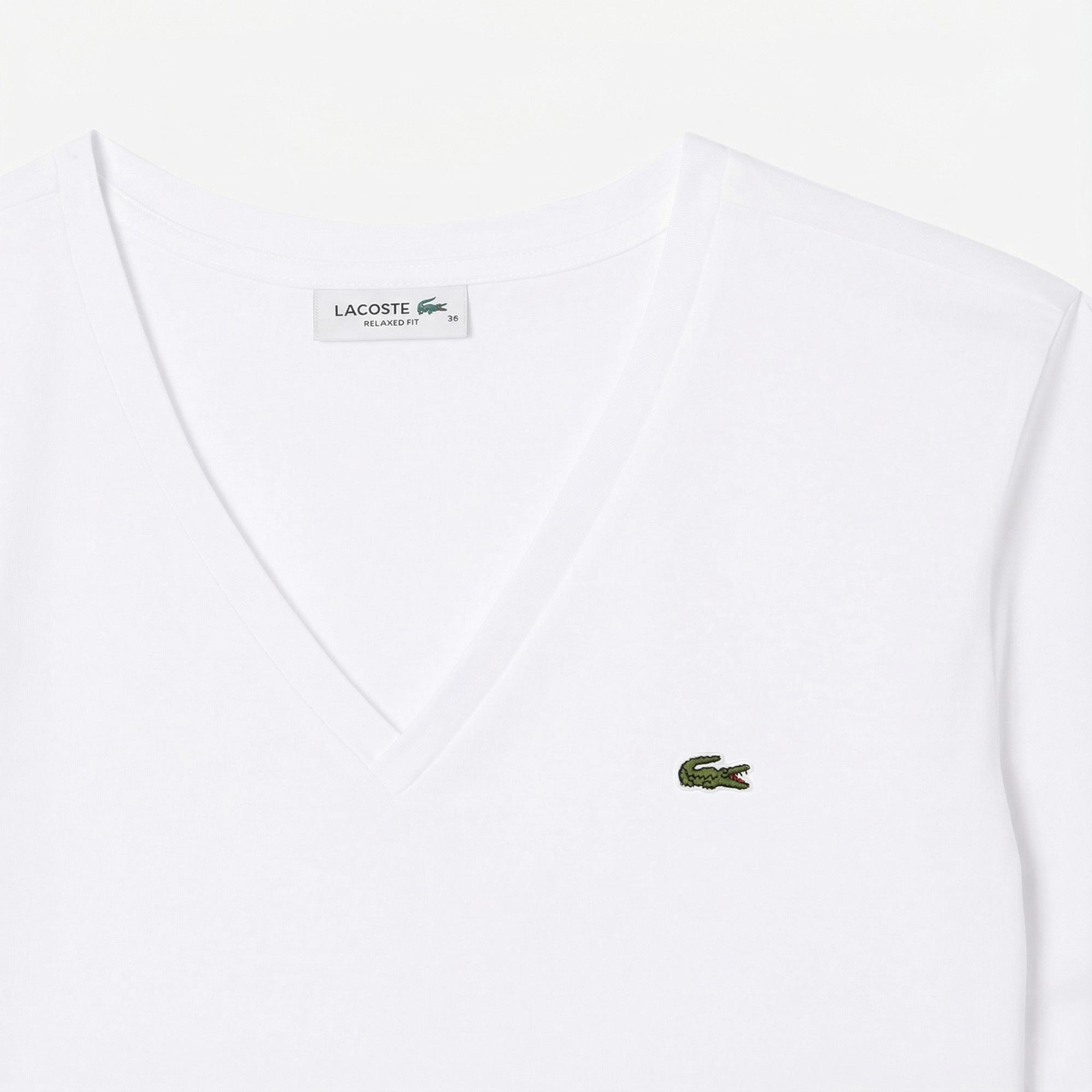 Lacoste Kadın Relaxed Fit V Yaka Beyaz T-Shirt