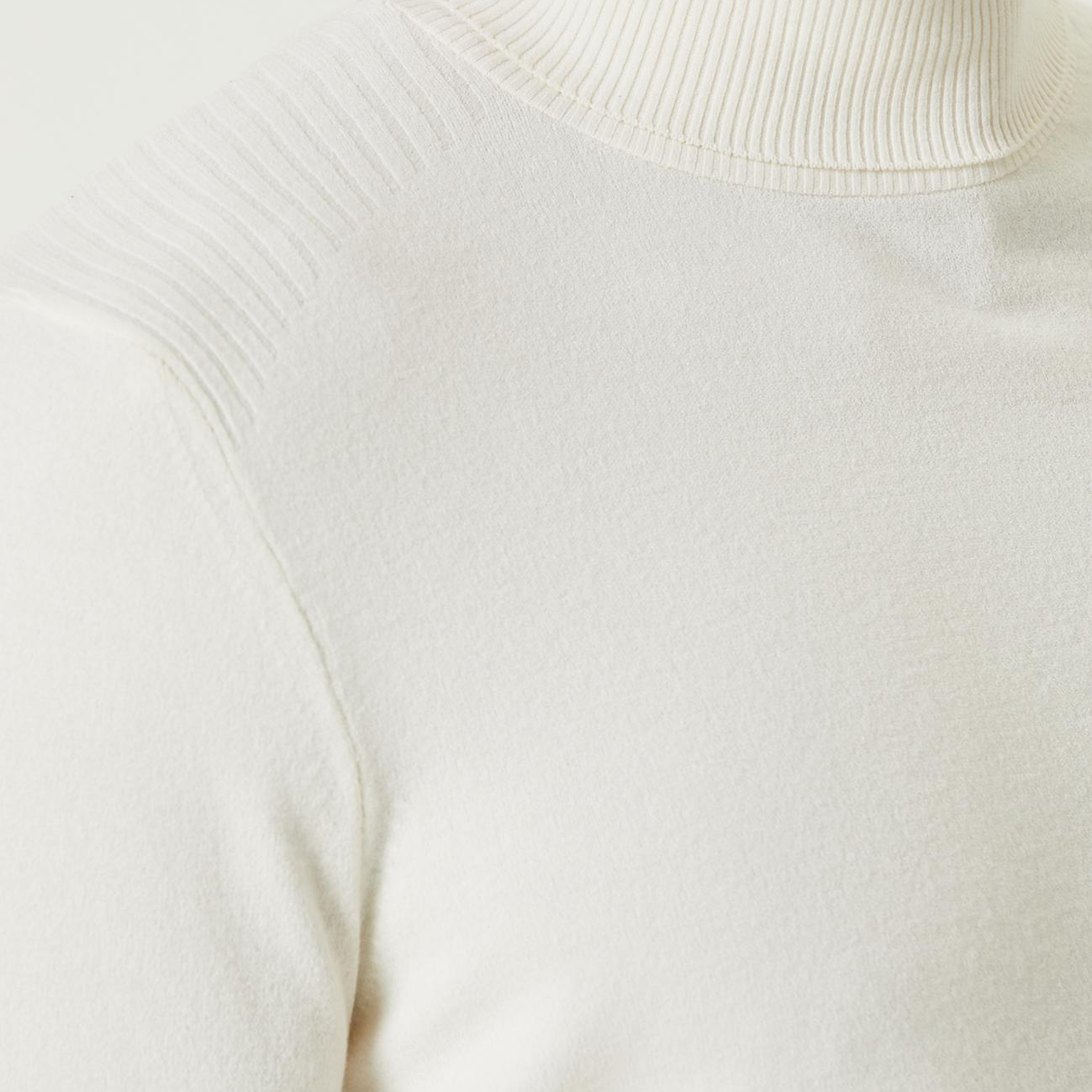 Network Erkek Kırık Beyaz Balıkçı Yaka Triko Kazak