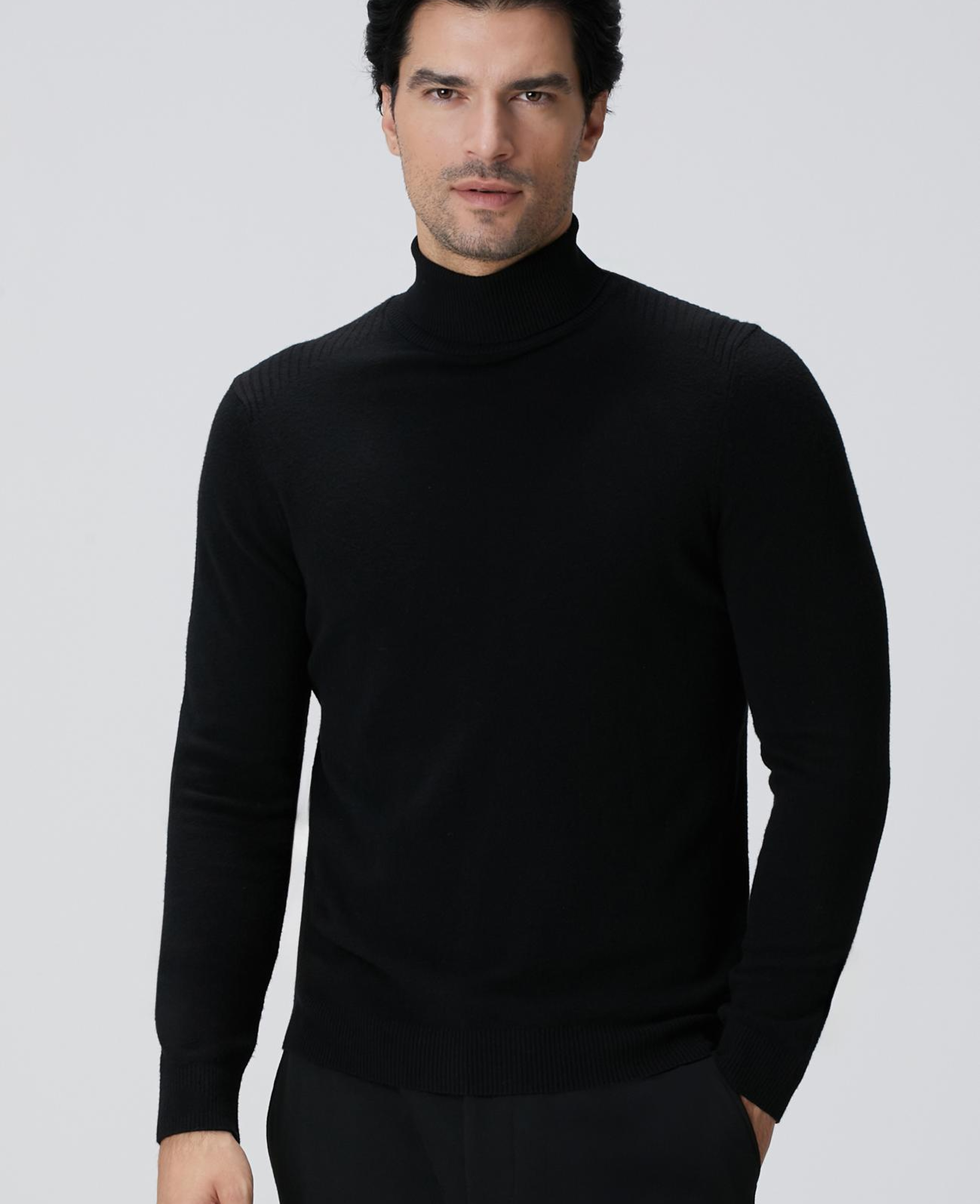 Network Erkek Siyah Balıkçı Yaka Triko Kazak