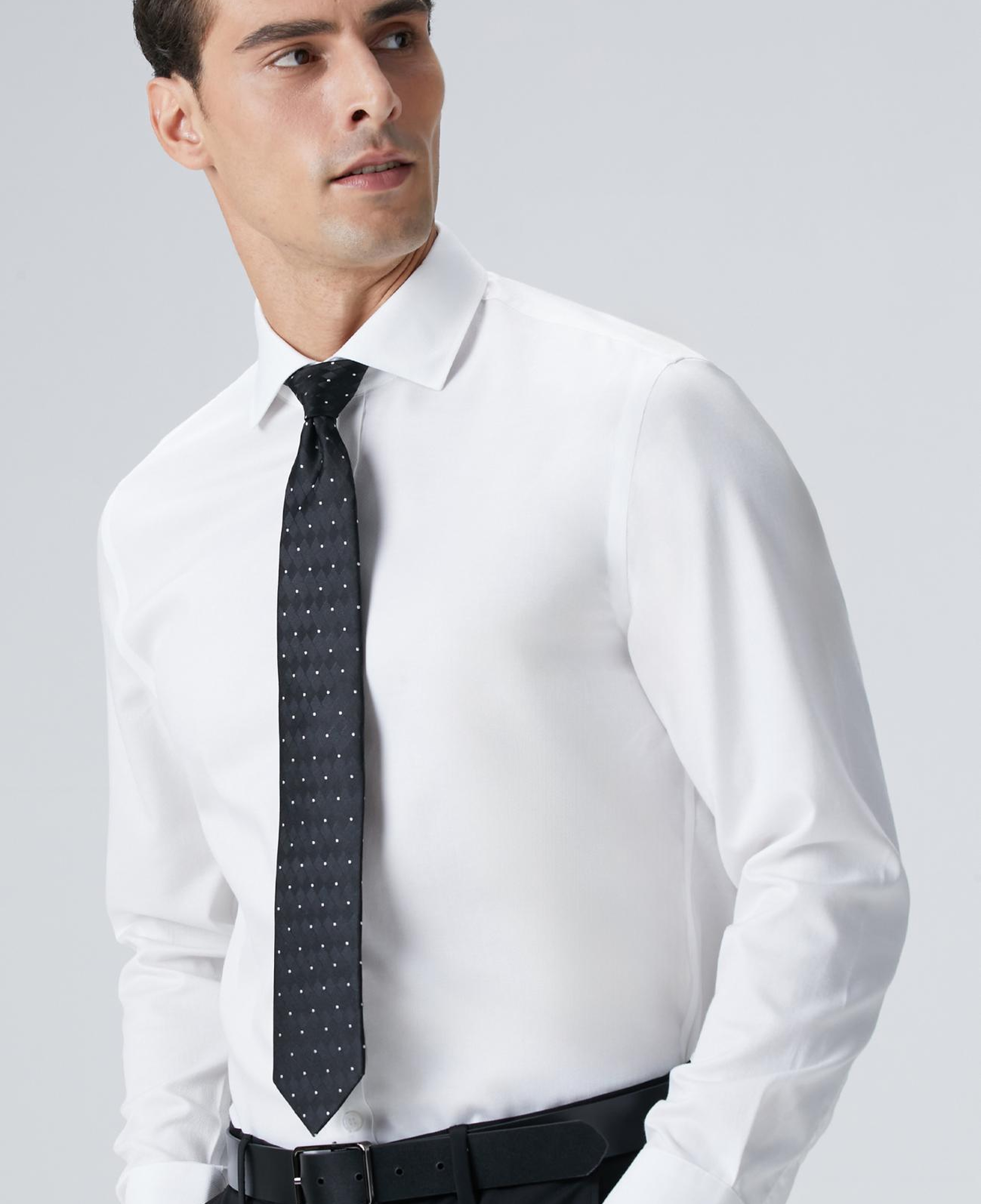 Network Erkek Beyaz Non-Iron Jakarlı Gömlek