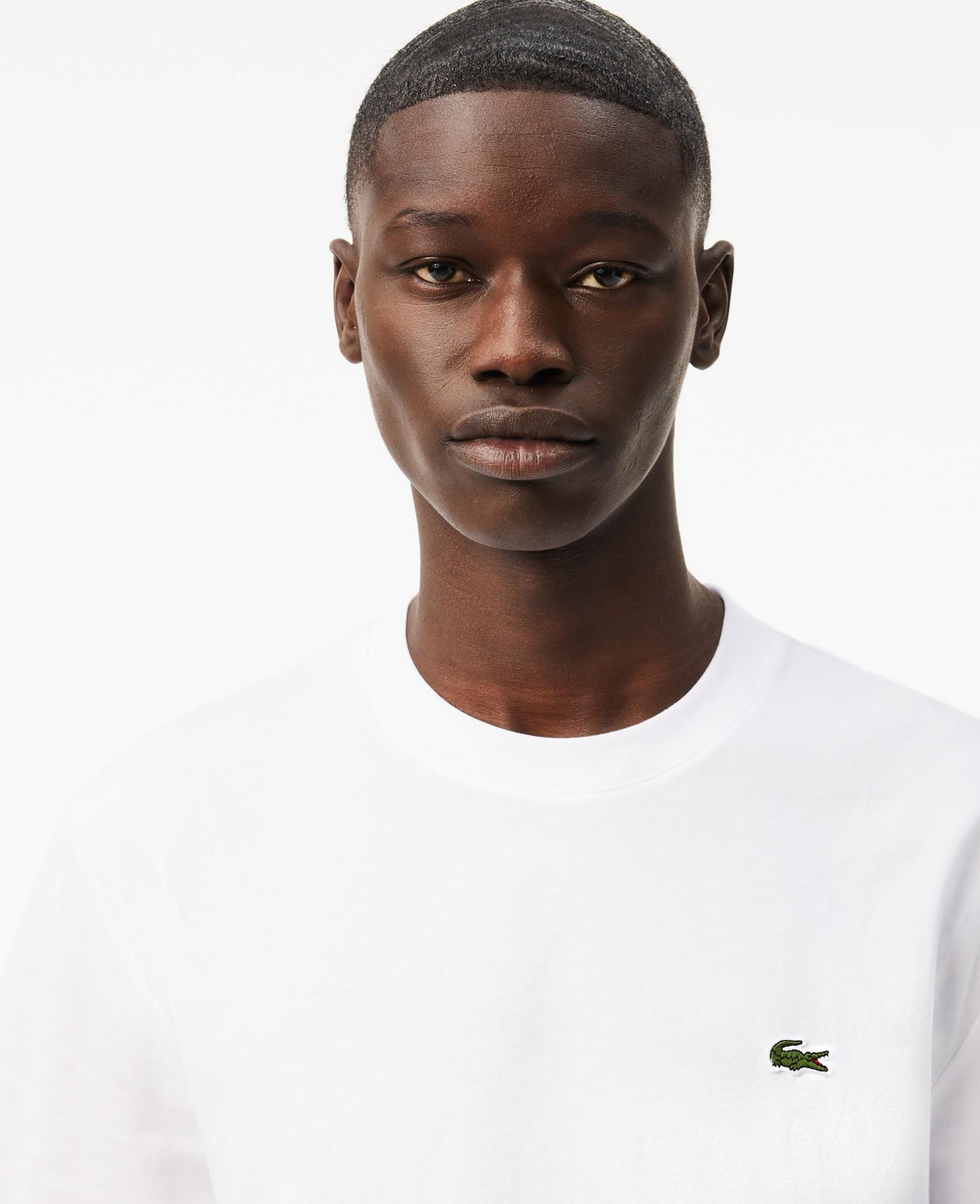 Lacoste Erkek Classic Fit Bisiklet Yaka Beyaz T-Shirt