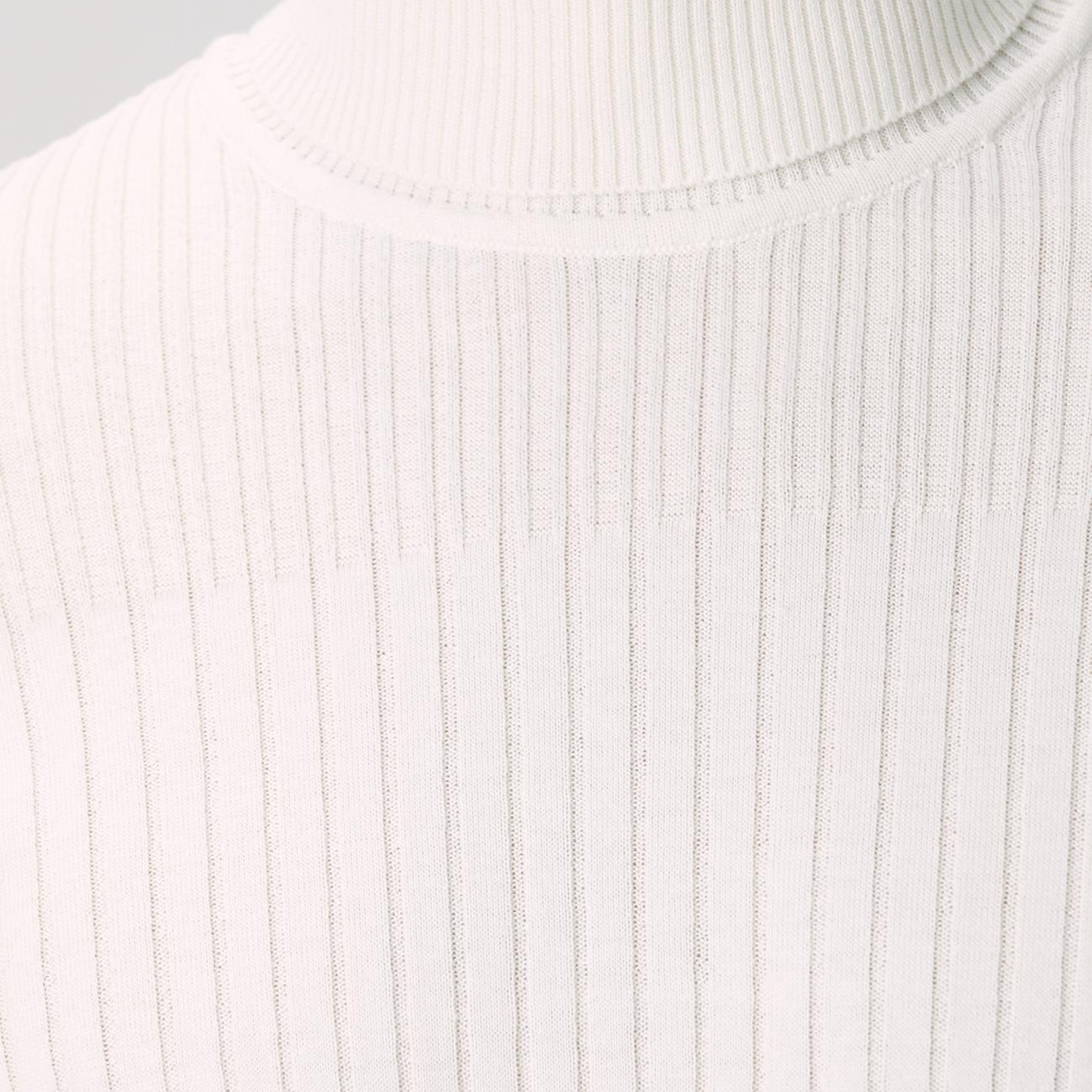 Network Erkek Kırık Beyaz Balıkçı Yaka Triko Kazak