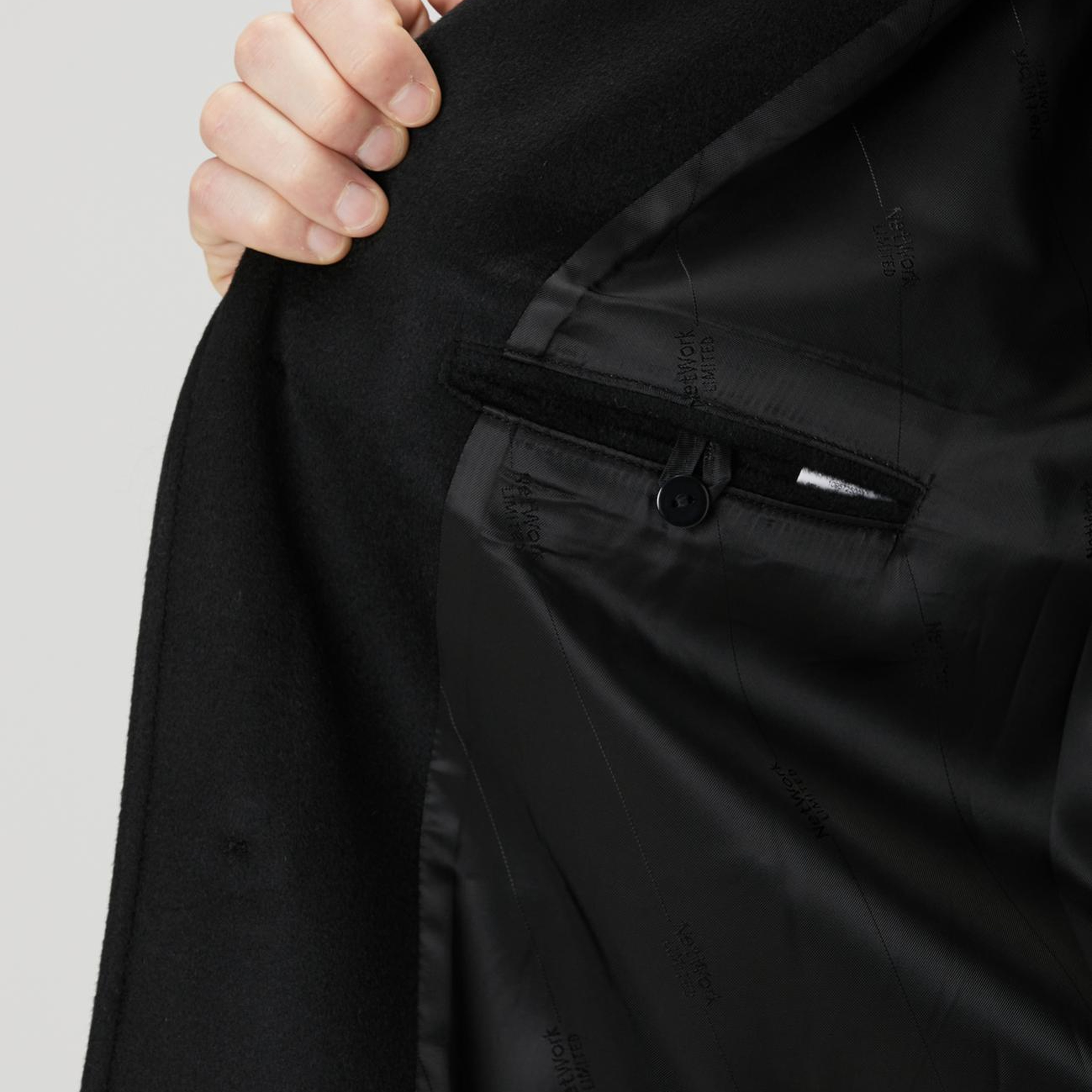 Network Erkek Limited Siyah Yün Palto