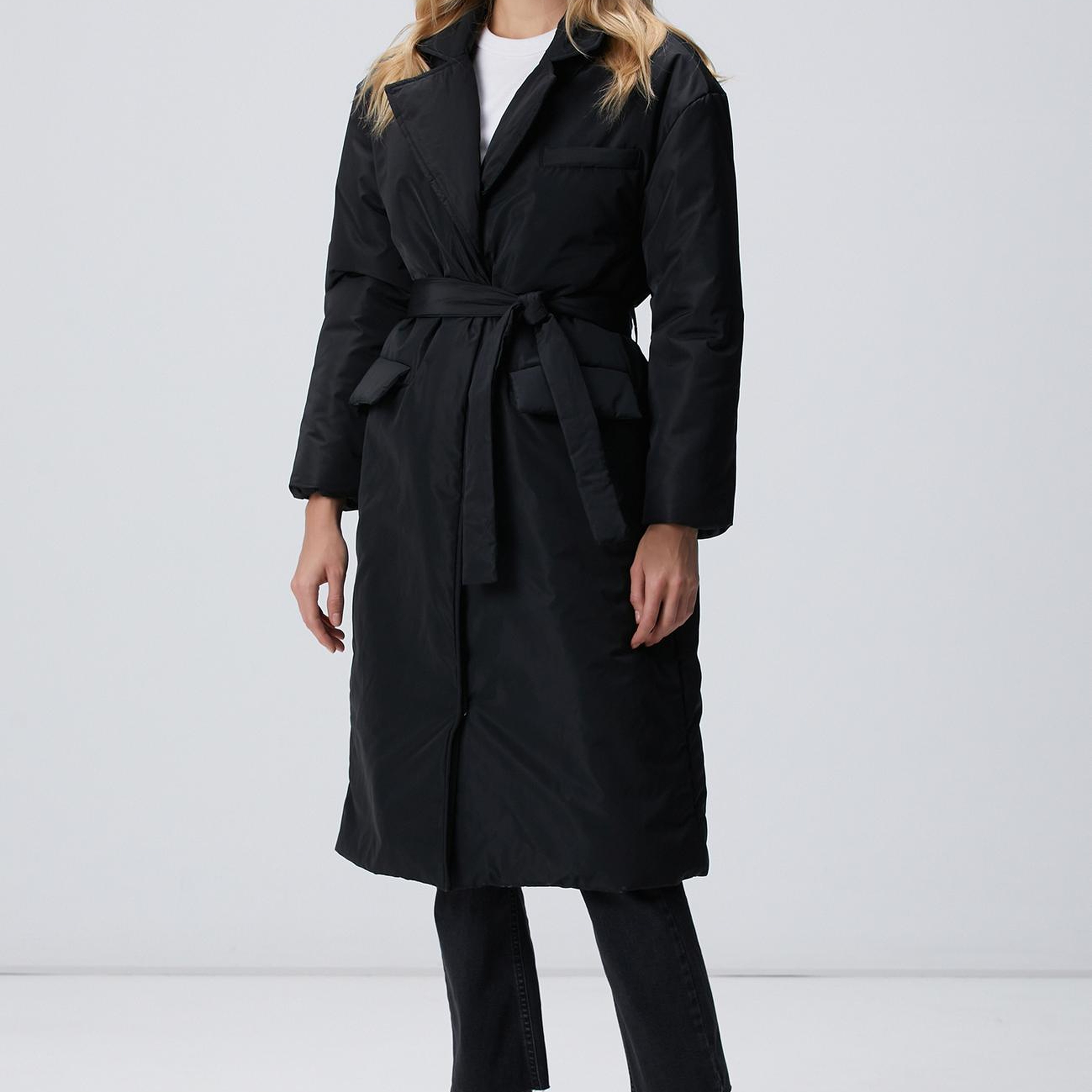 Network Kadın Siyah Belden Kuşaklı Uzun Kaban