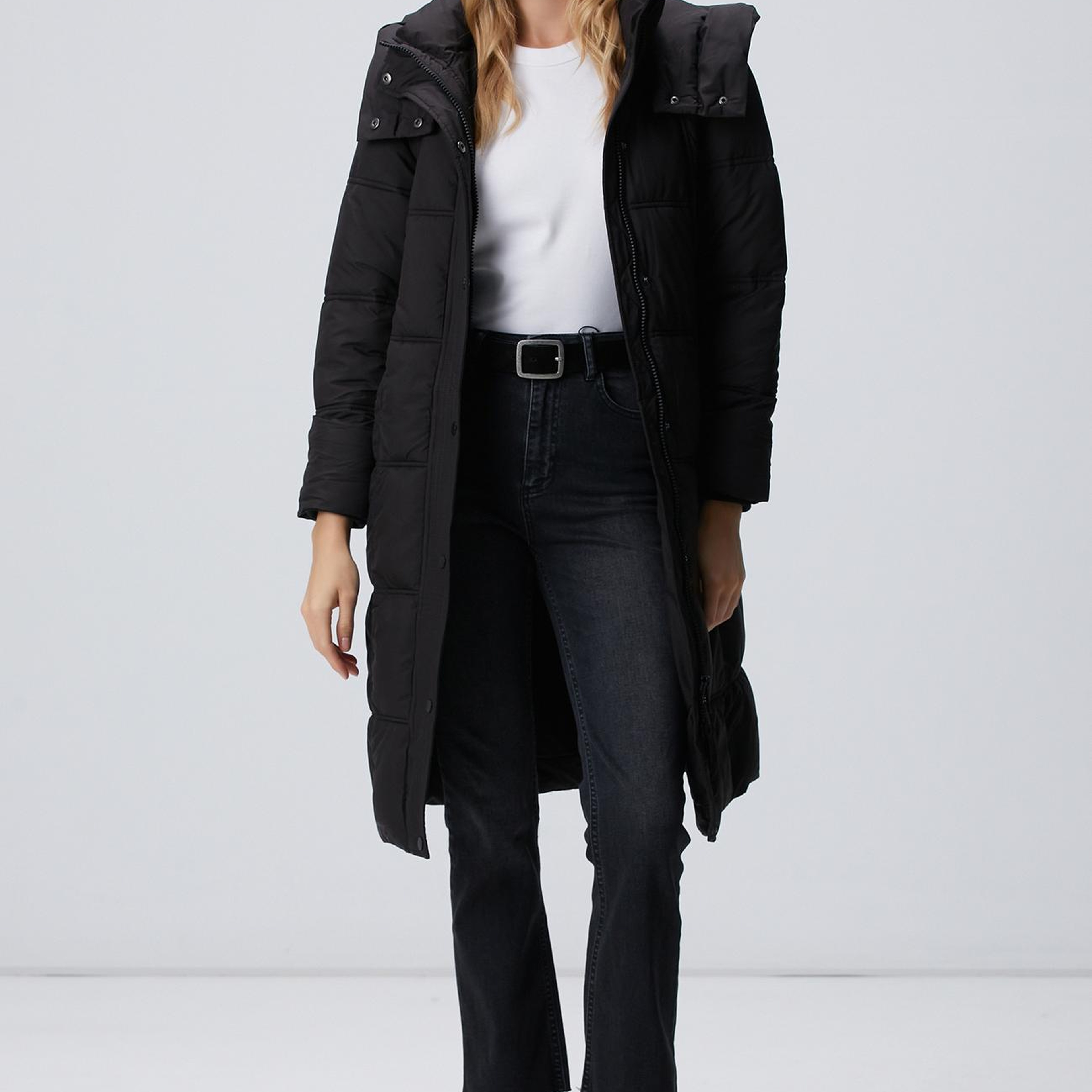 Network Kadın Siyah Kapülonlu Kapitoneli Uzun Kaban