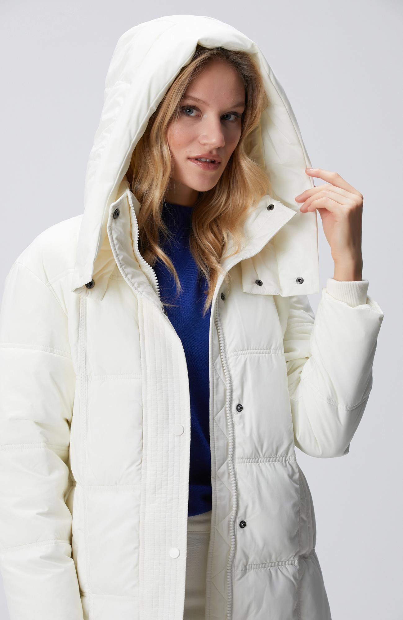 Network Kadın Kırık Beyaz Kapülonlu Kapitoneli Uzun Kaban