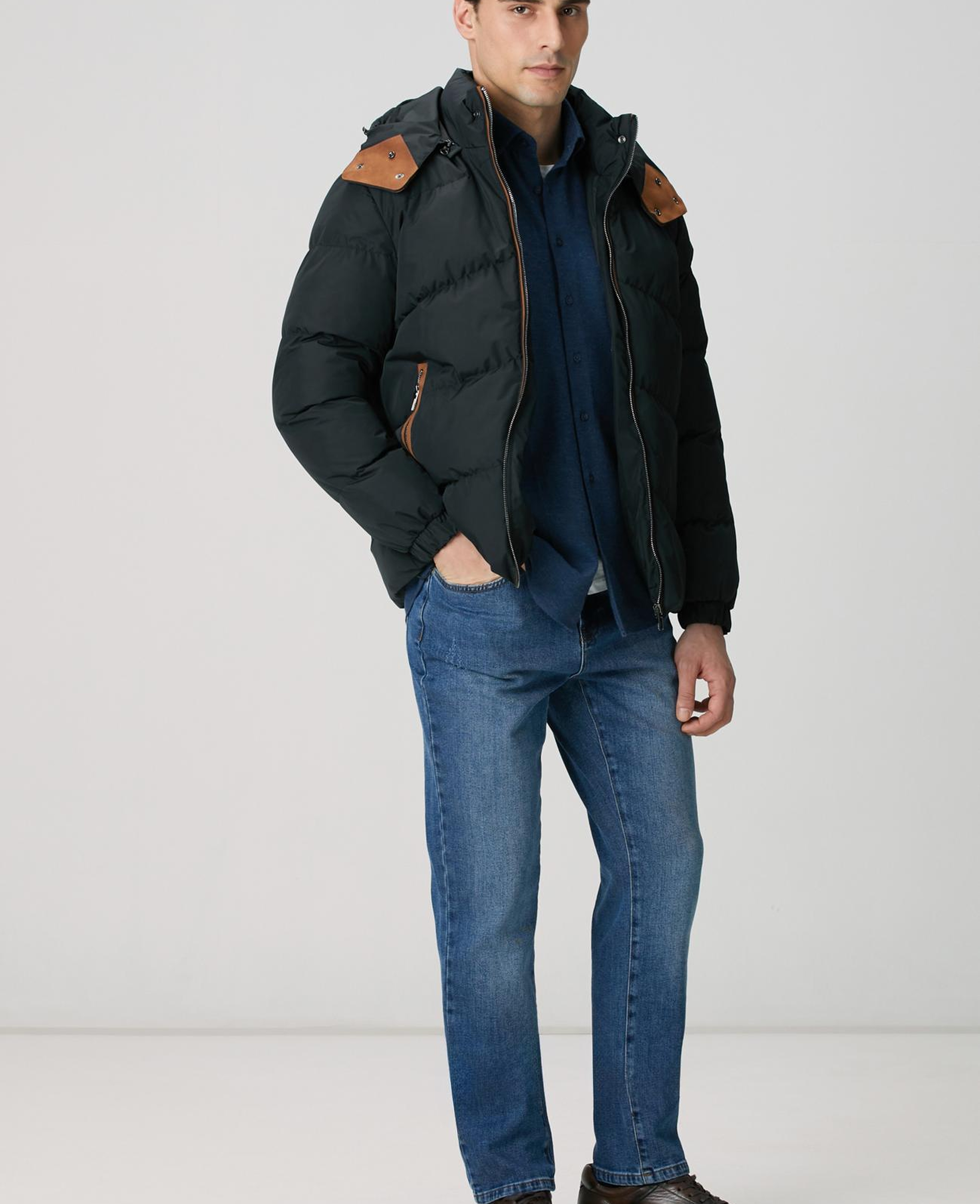 Network Erkek Siyah Su İtici Özellikli Deri Garnili Mont