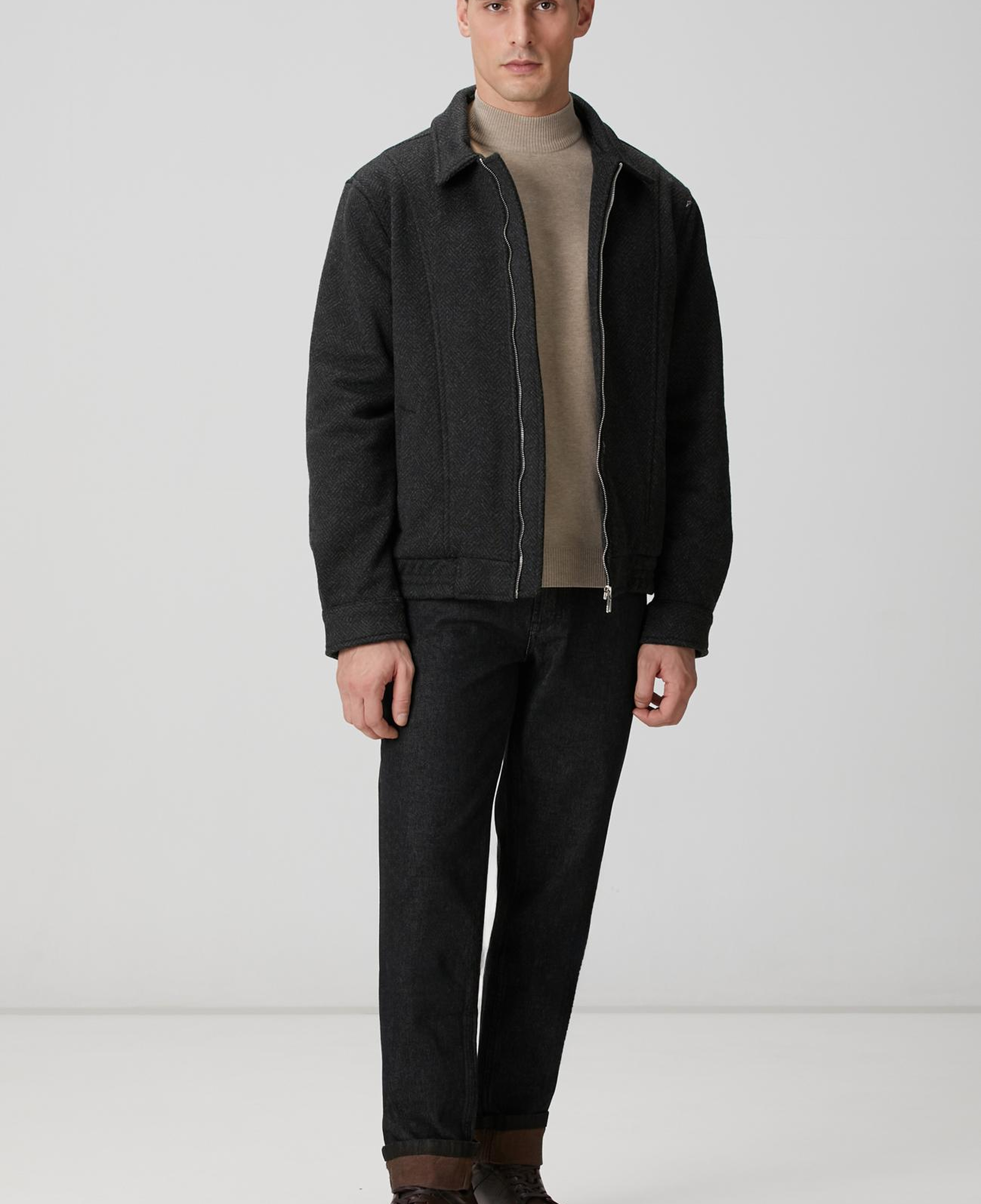 Network Erkek Siyah Diyagonal Desenli Pilot Mont