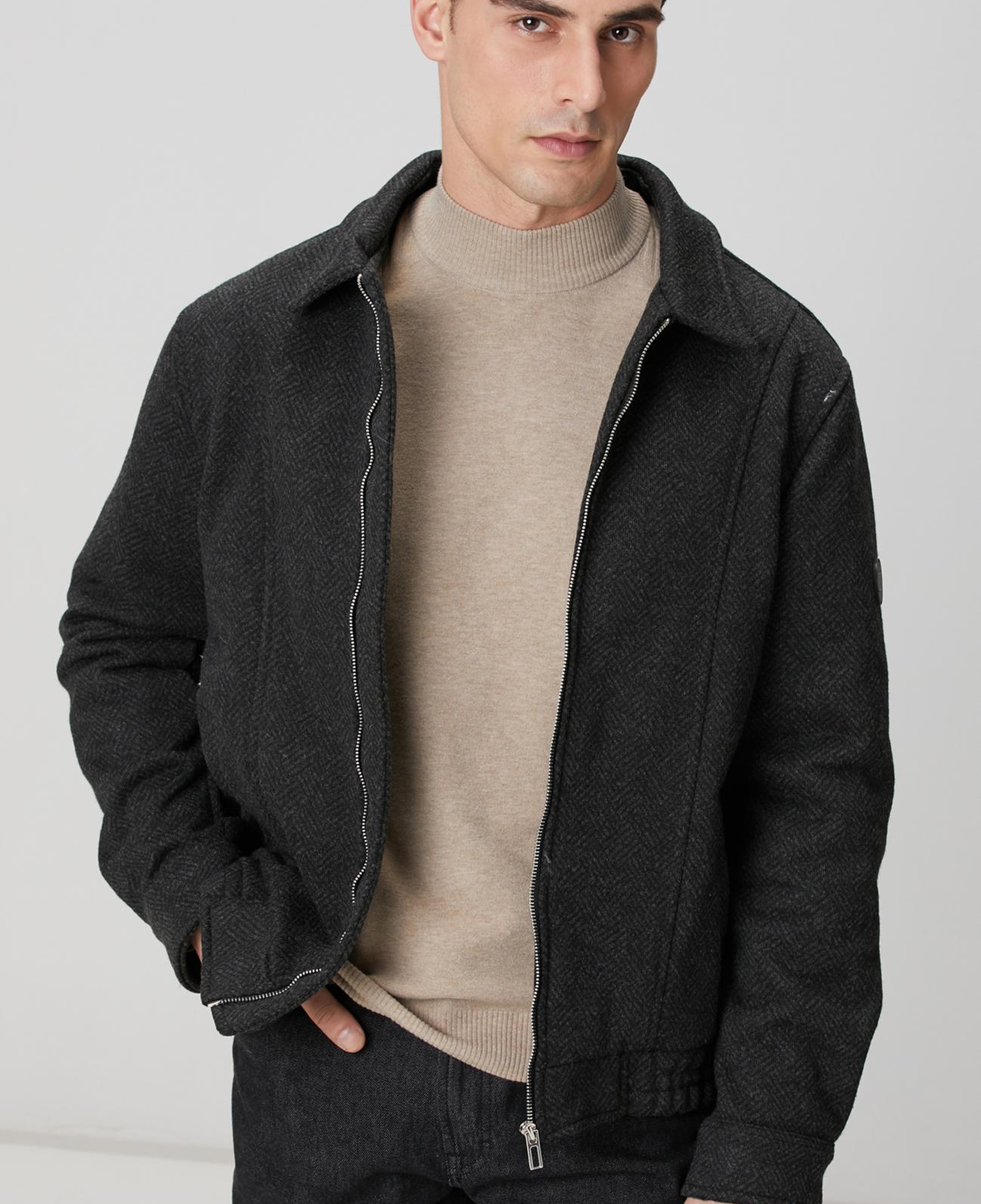 Network Erkek Siyah Diyagonal Desenli Pilot Mont