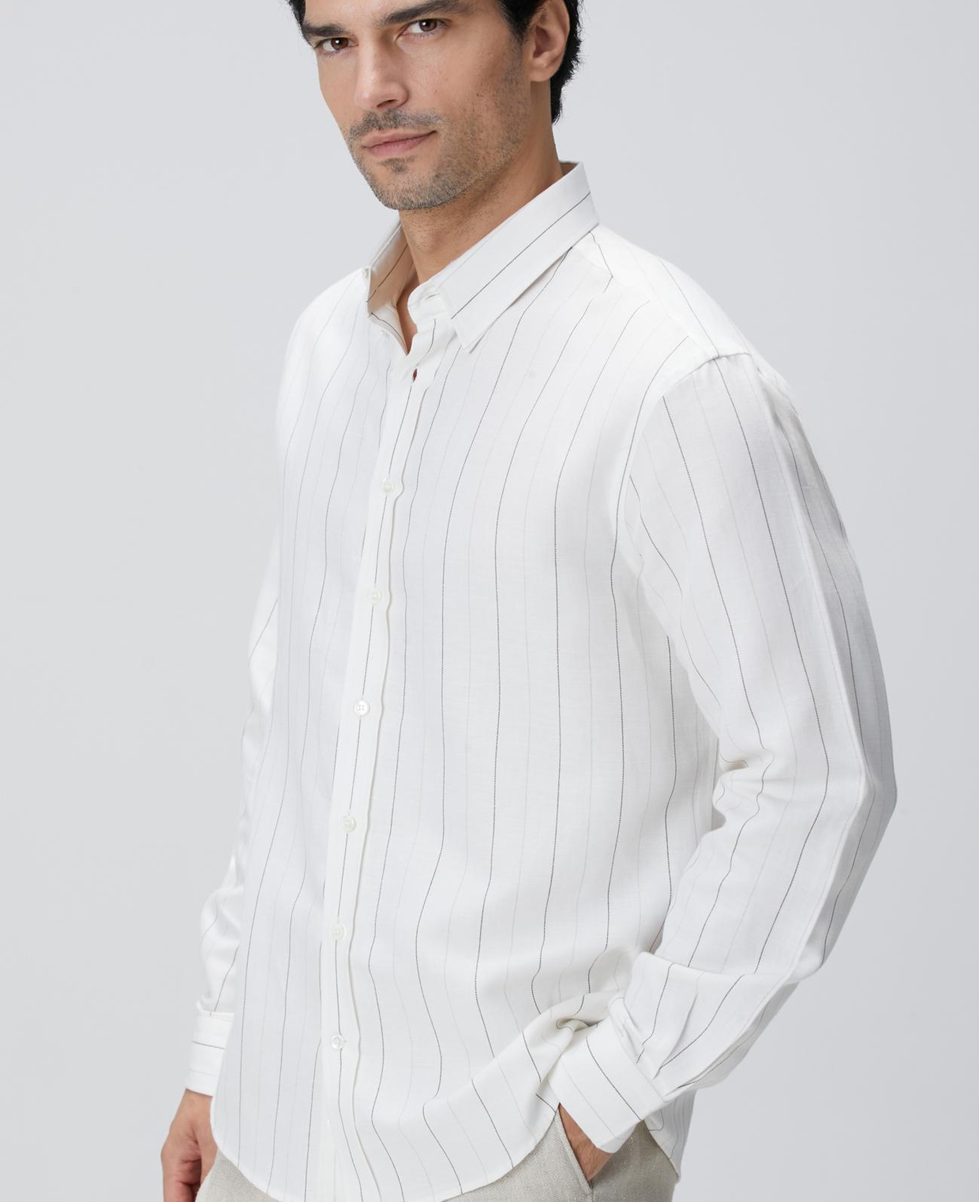 Network Erkek Beyaz Çizgi Desenli Gömlek