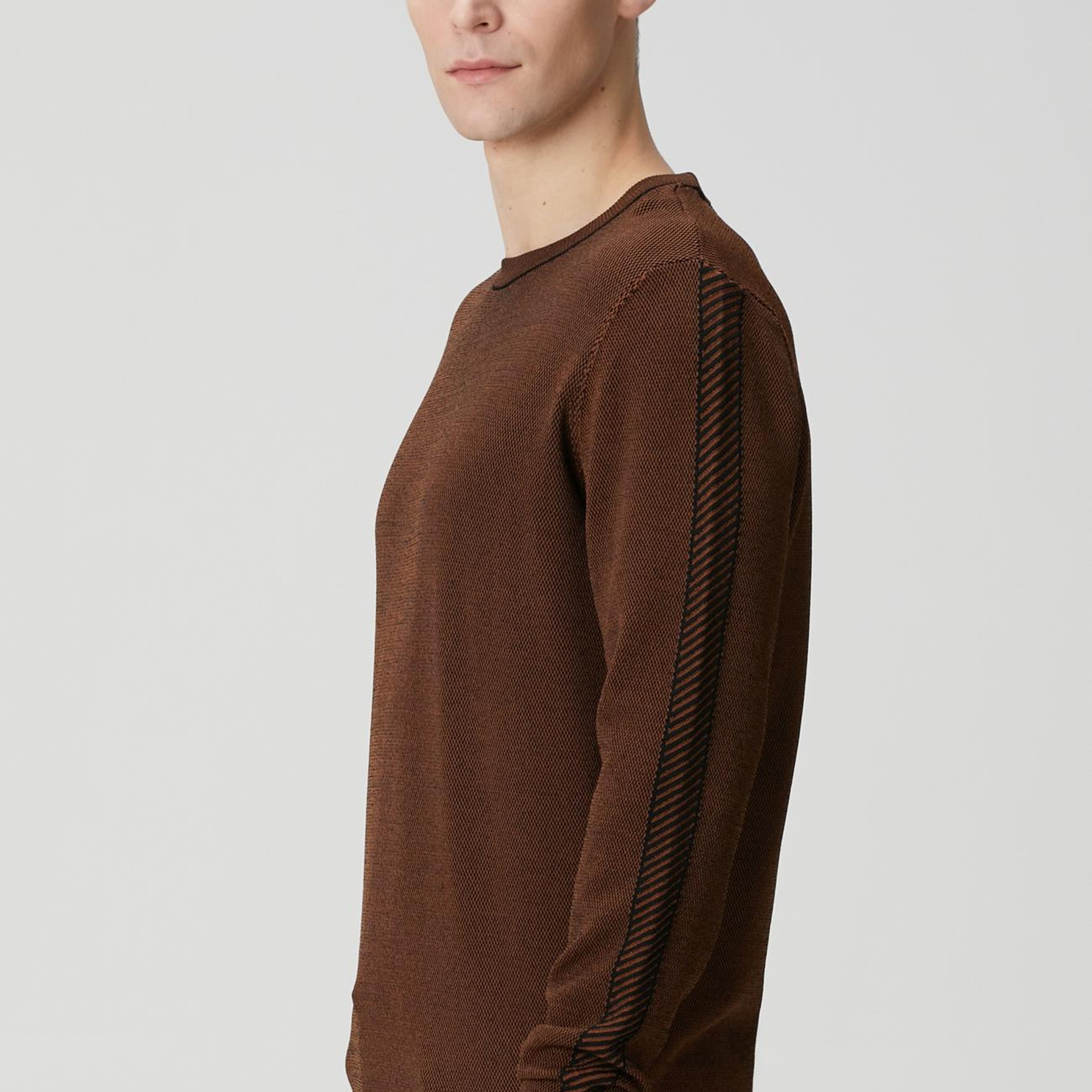 Network Erkek Kahverengi Kolu Jakar Detaylı Triko Kazak