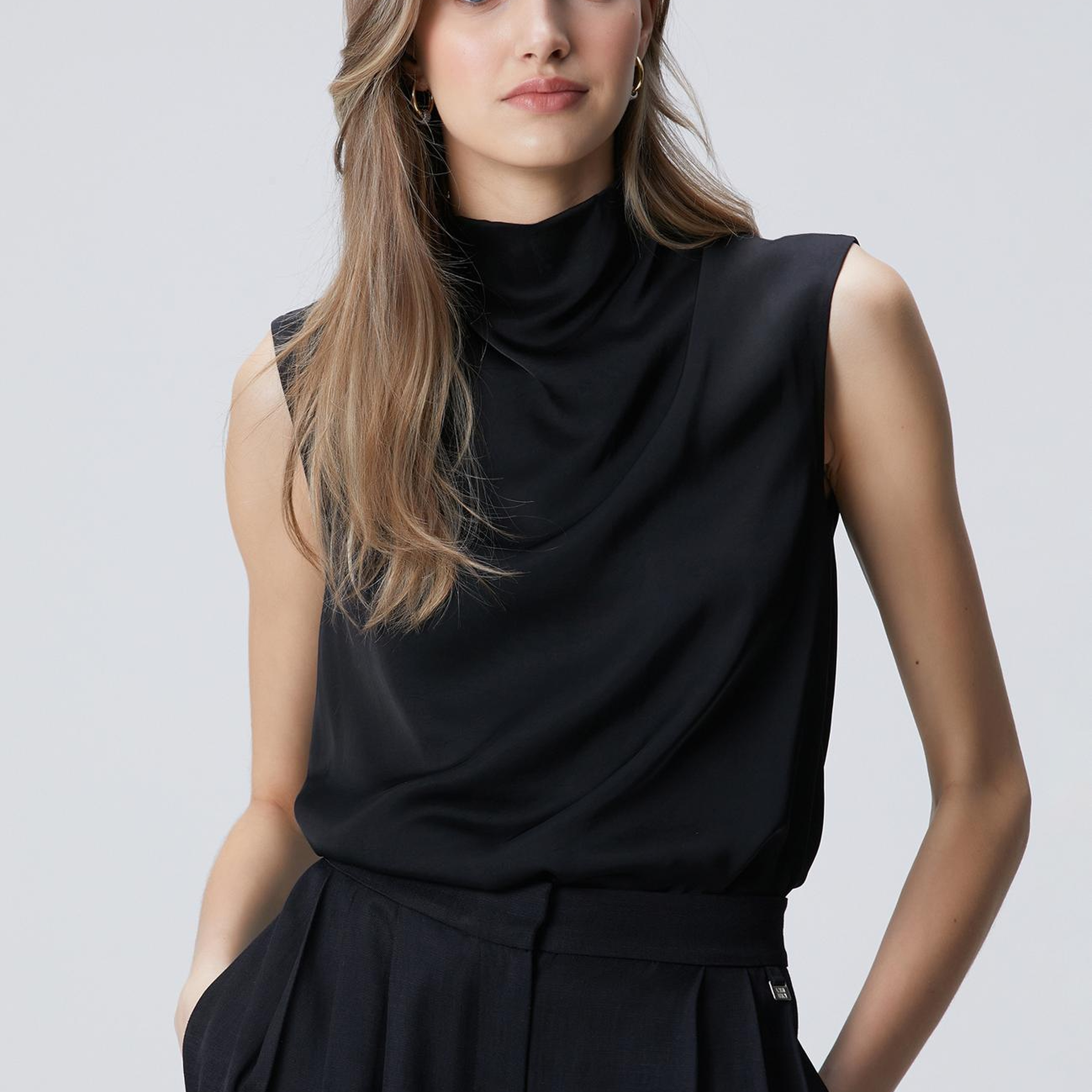 Network Kadın Siyah Degaje Yaka Bluz