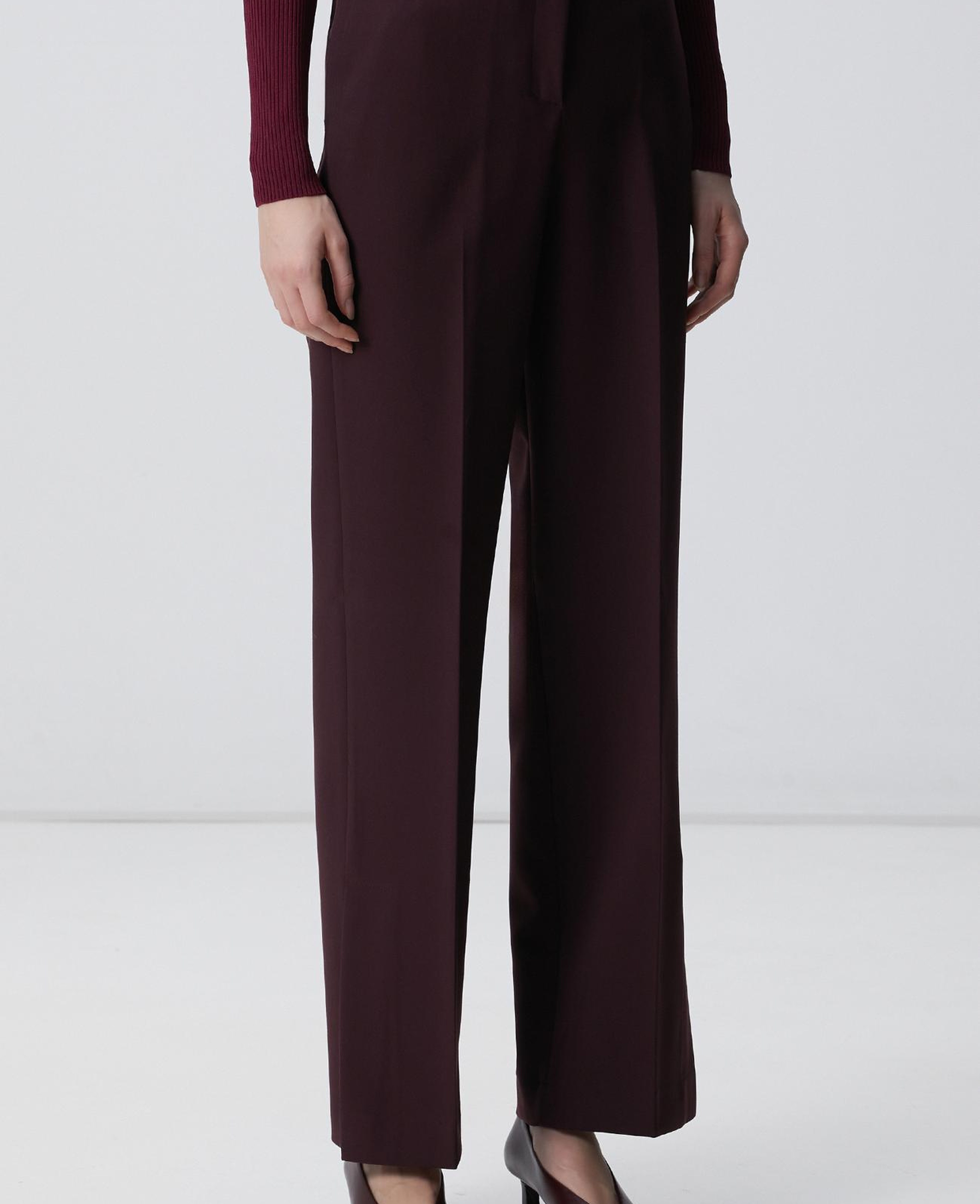 Network Kadın Vişne Paçası Yırtmaçlı Pantolon