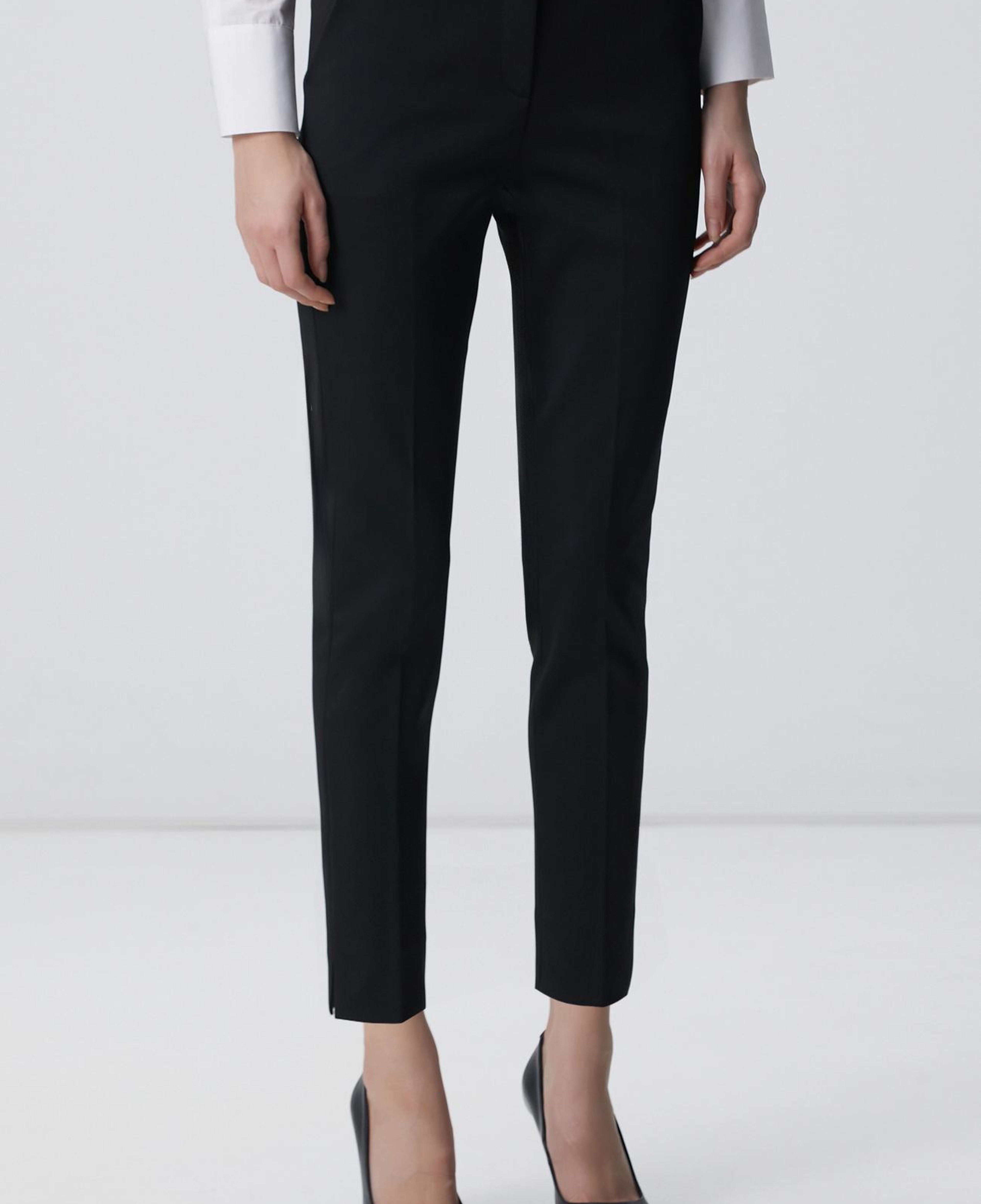 Network Kadın Siyah Kemeri Lastik Detaylı Pantolon