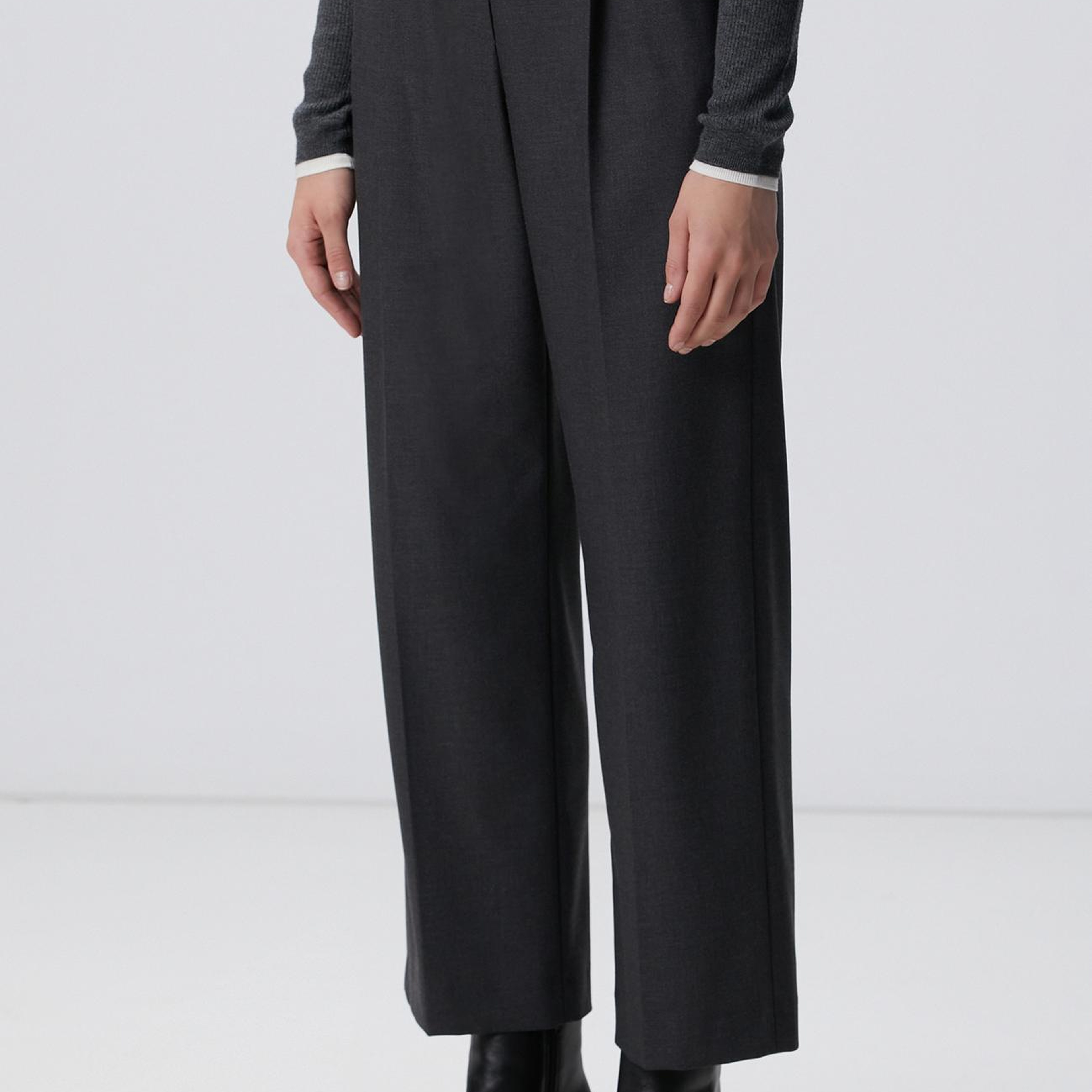 Network Kadın Koyu Gri Pileli Yüksek Bel Pantolon