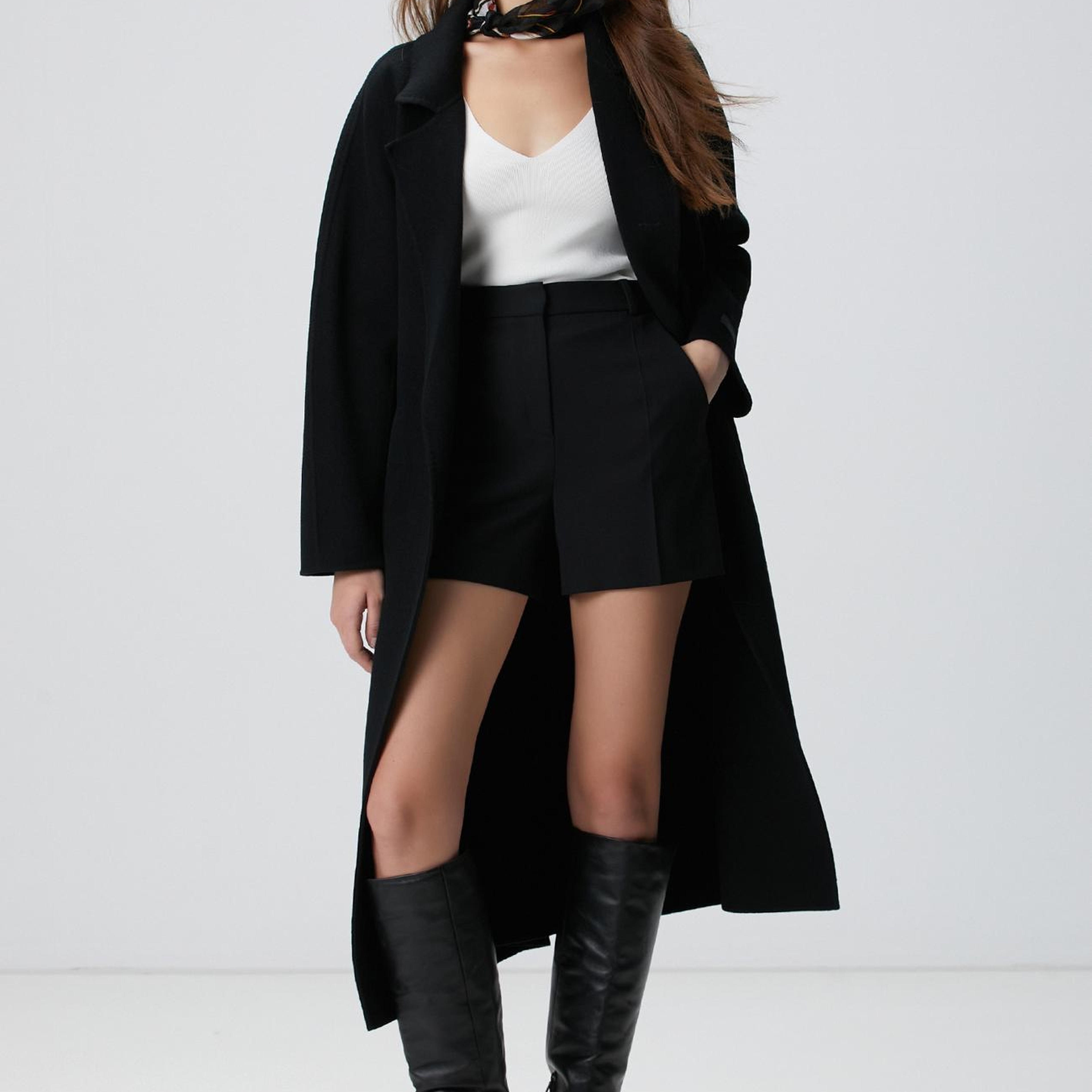 Network Kadın Kırık Beyaz V Yaka Basic Kazak