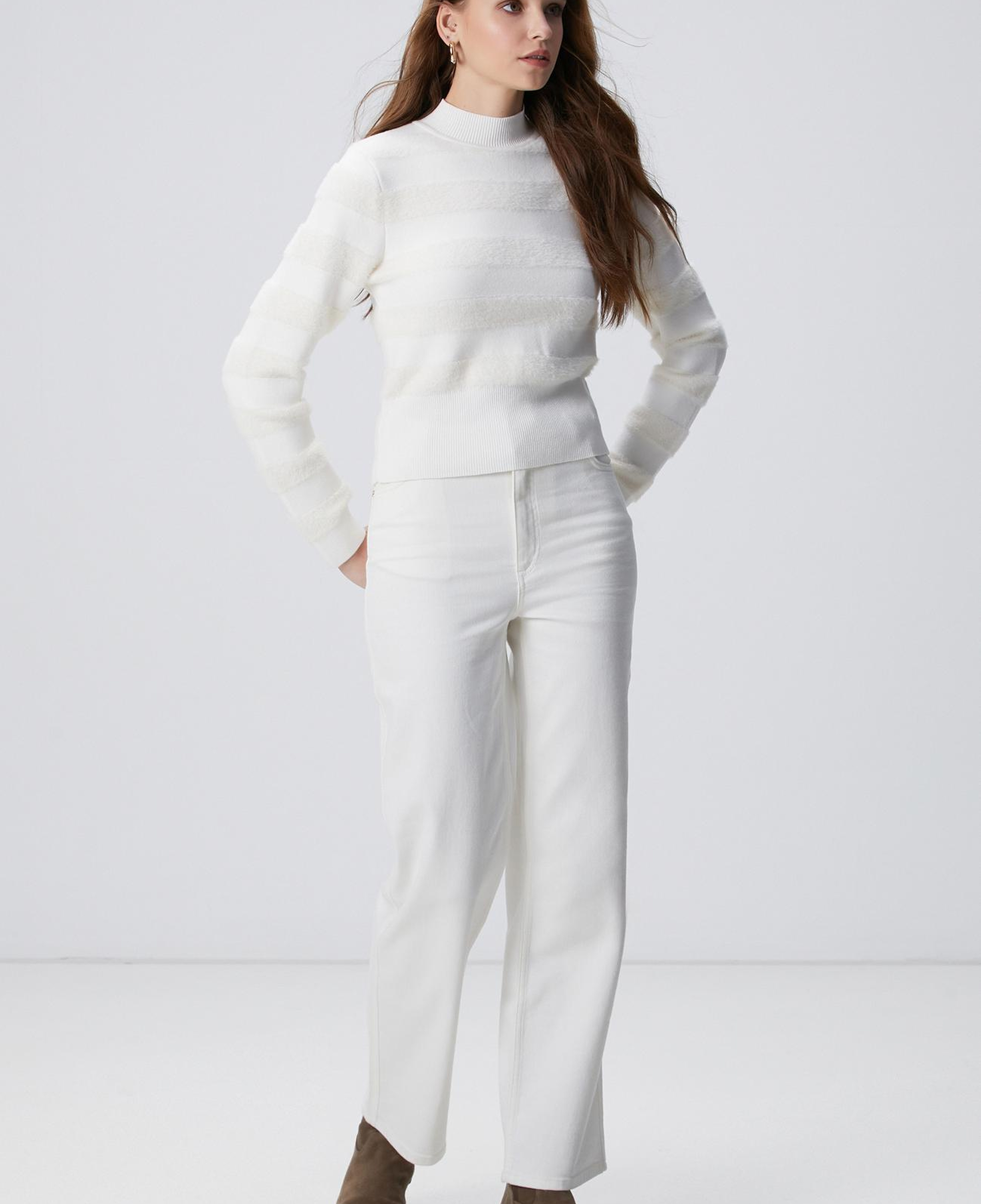 Network Kadın Kırık Beyaz Çizgili Triko Kazak