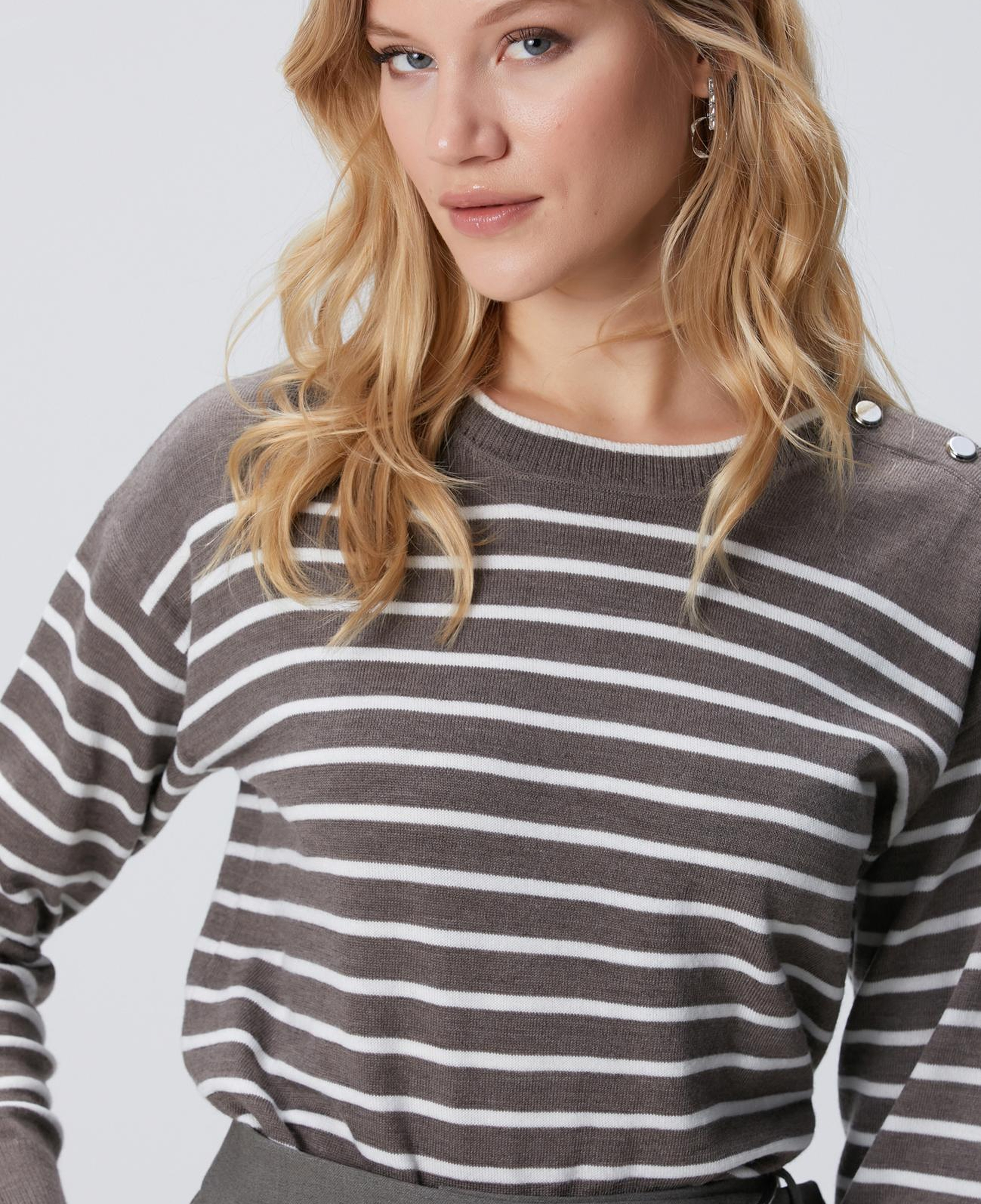 Network Kadın Vizon Kırık Beyaz Çizgili Yün Kazak