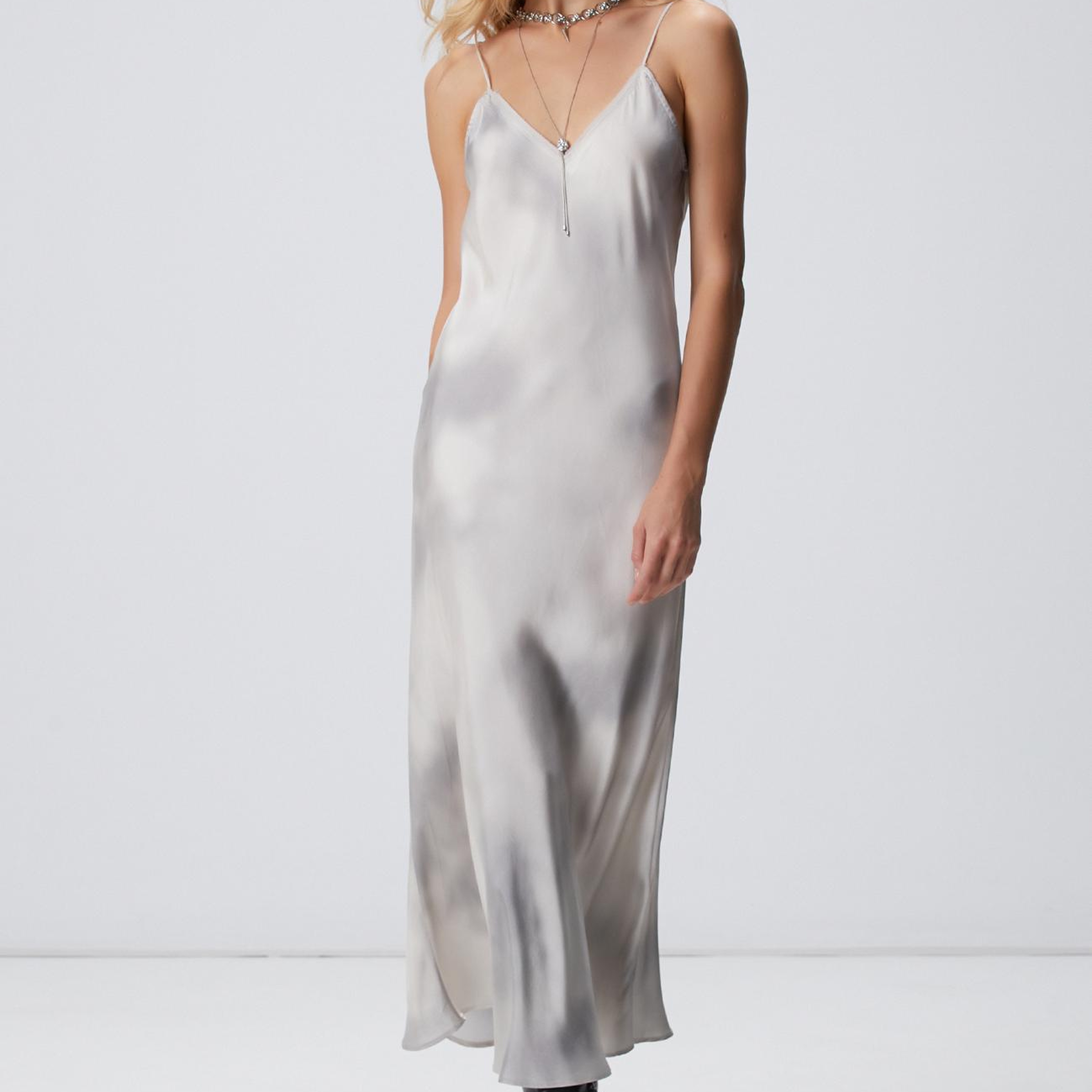 Network Kadın Gri Batik Desenli Uzun Elbise