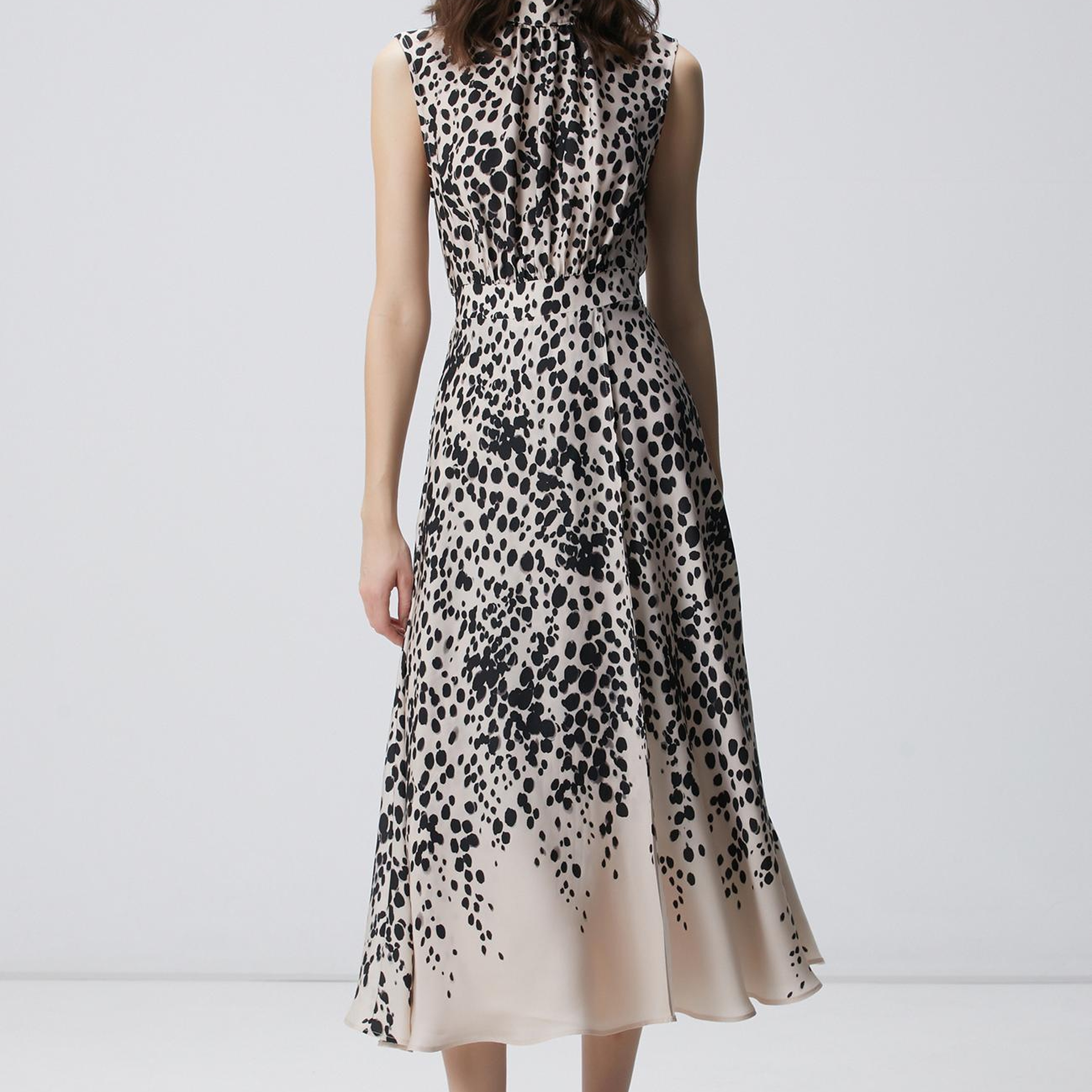 Network Kadın Bej Siyah Desenli Midi Viskon Elbise