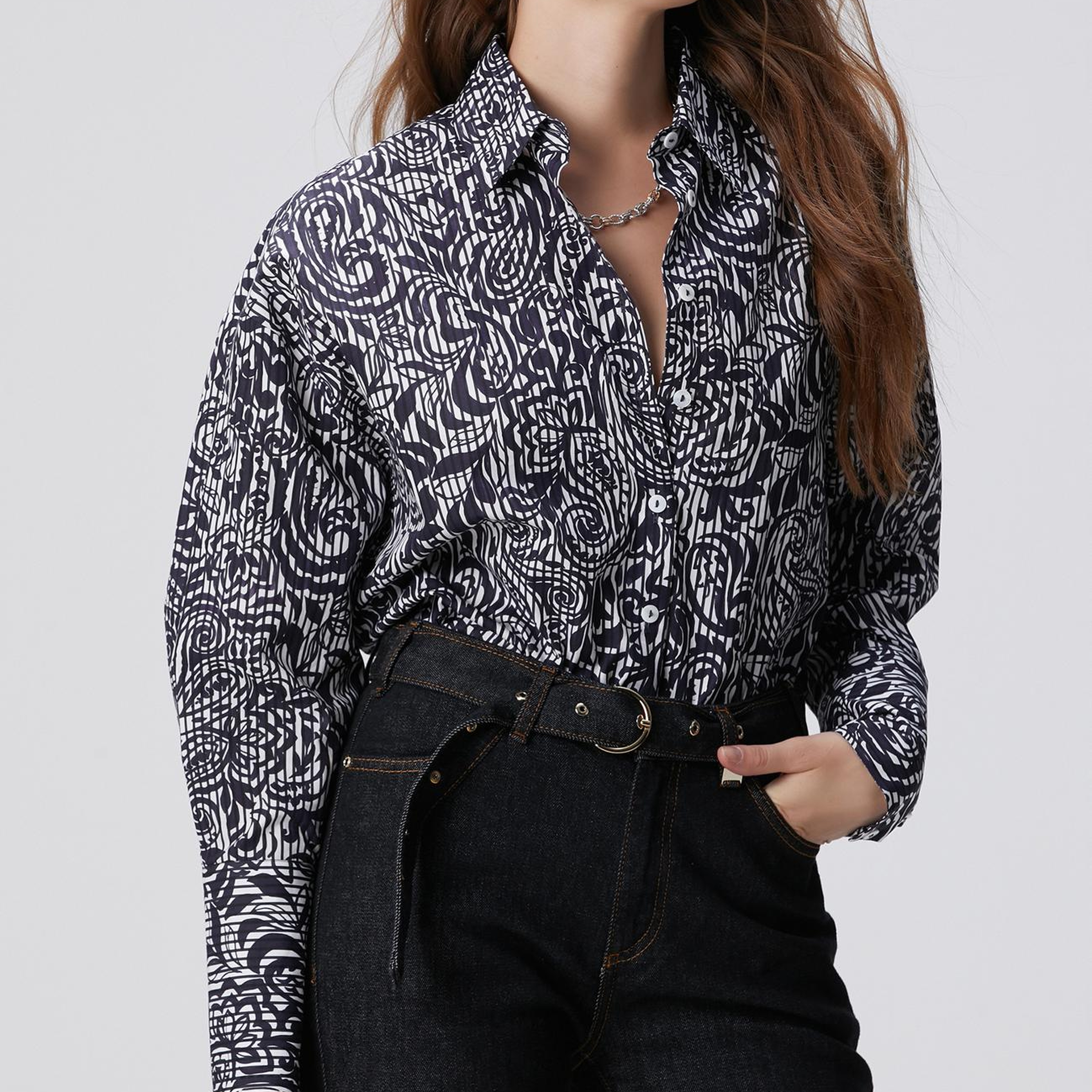 Network Kadın Lacivert Beyaz Desenli Gömlek