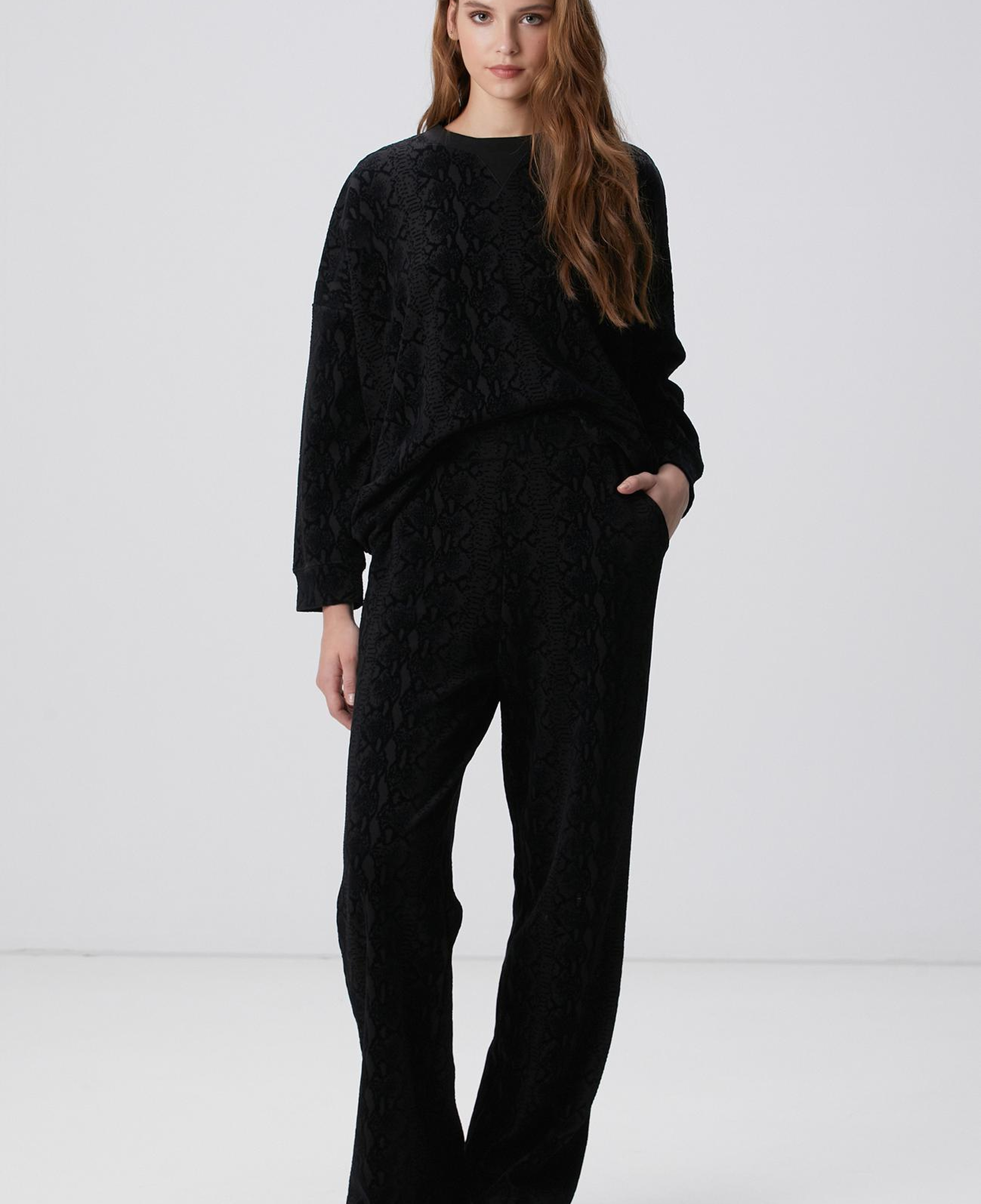 Network Kadın Siyah Baskılı Eşofman