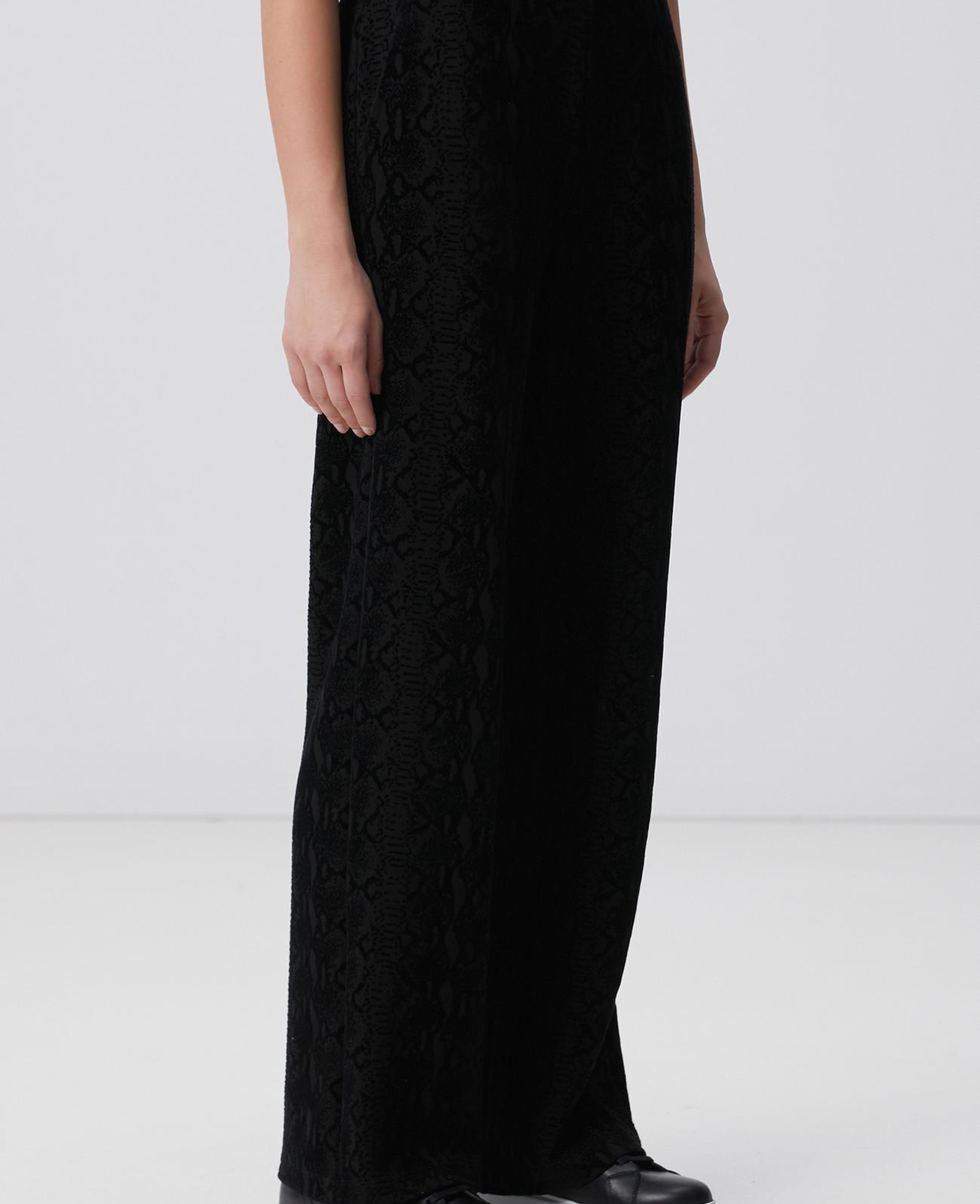 Network Kadın Siyah Baskılı Eşofman