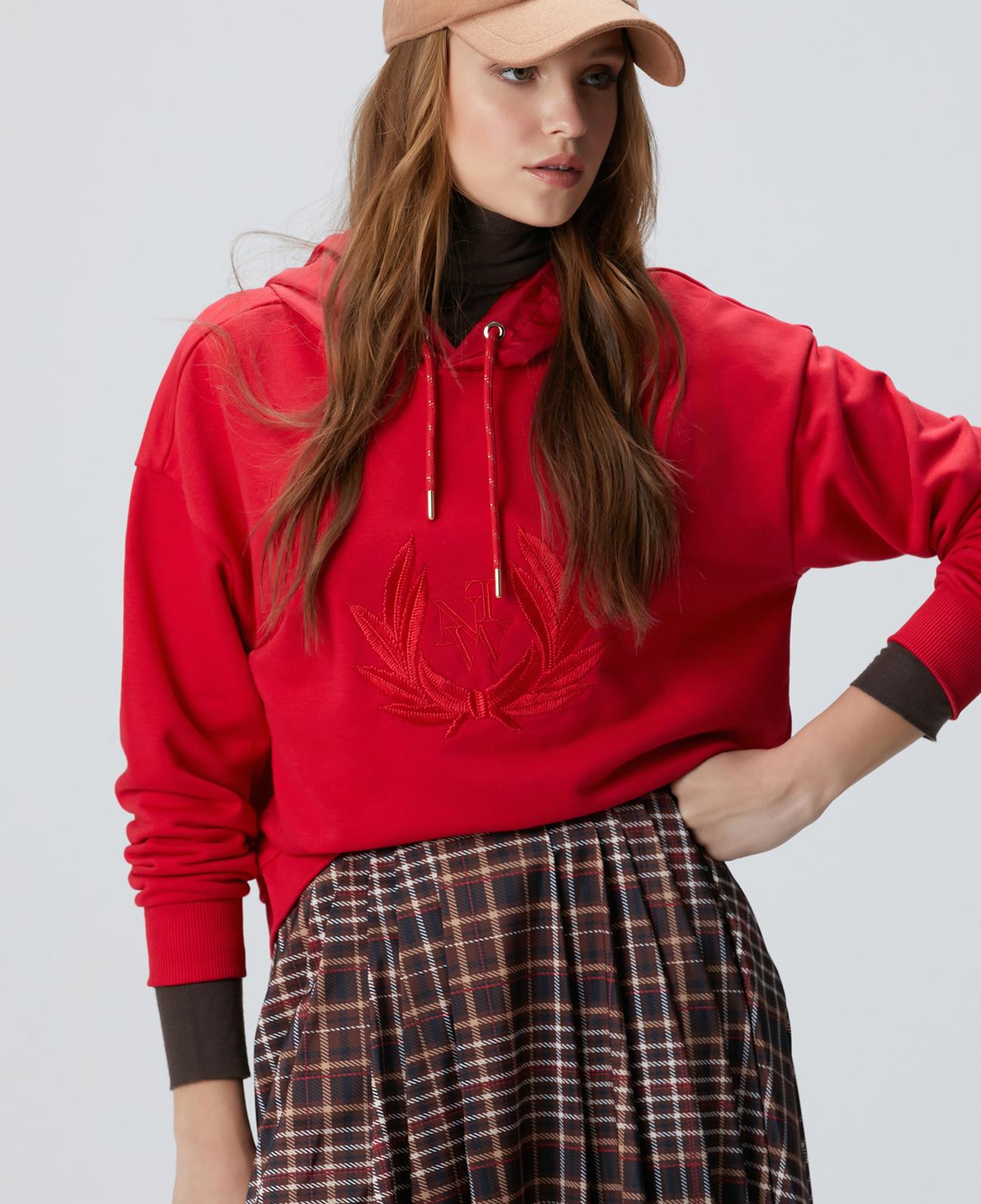 Network Kadın Kırmızı Nakış Detaylı Sweatshirt