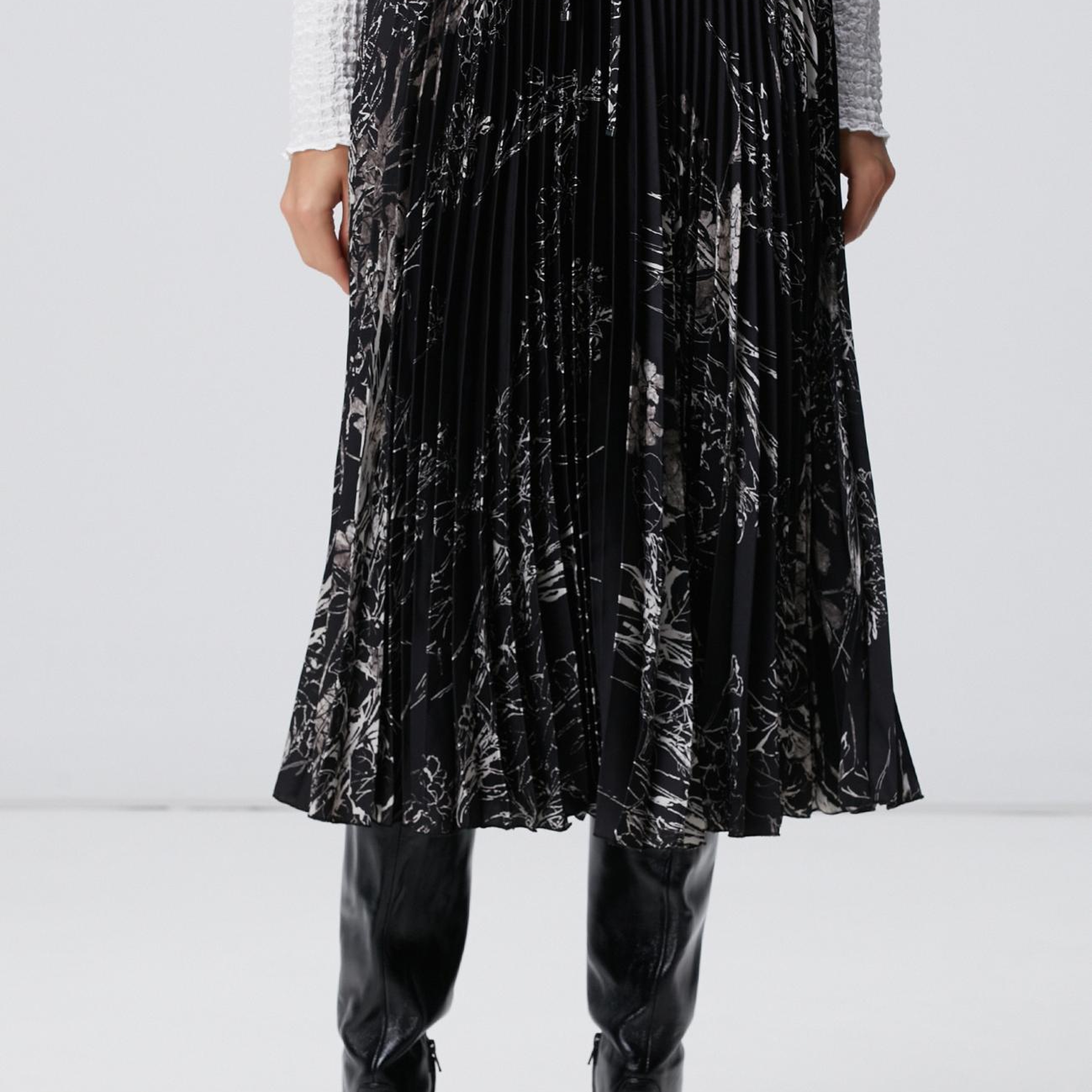 Network Kadın Siyah Kırık Beyaz Midi Etek