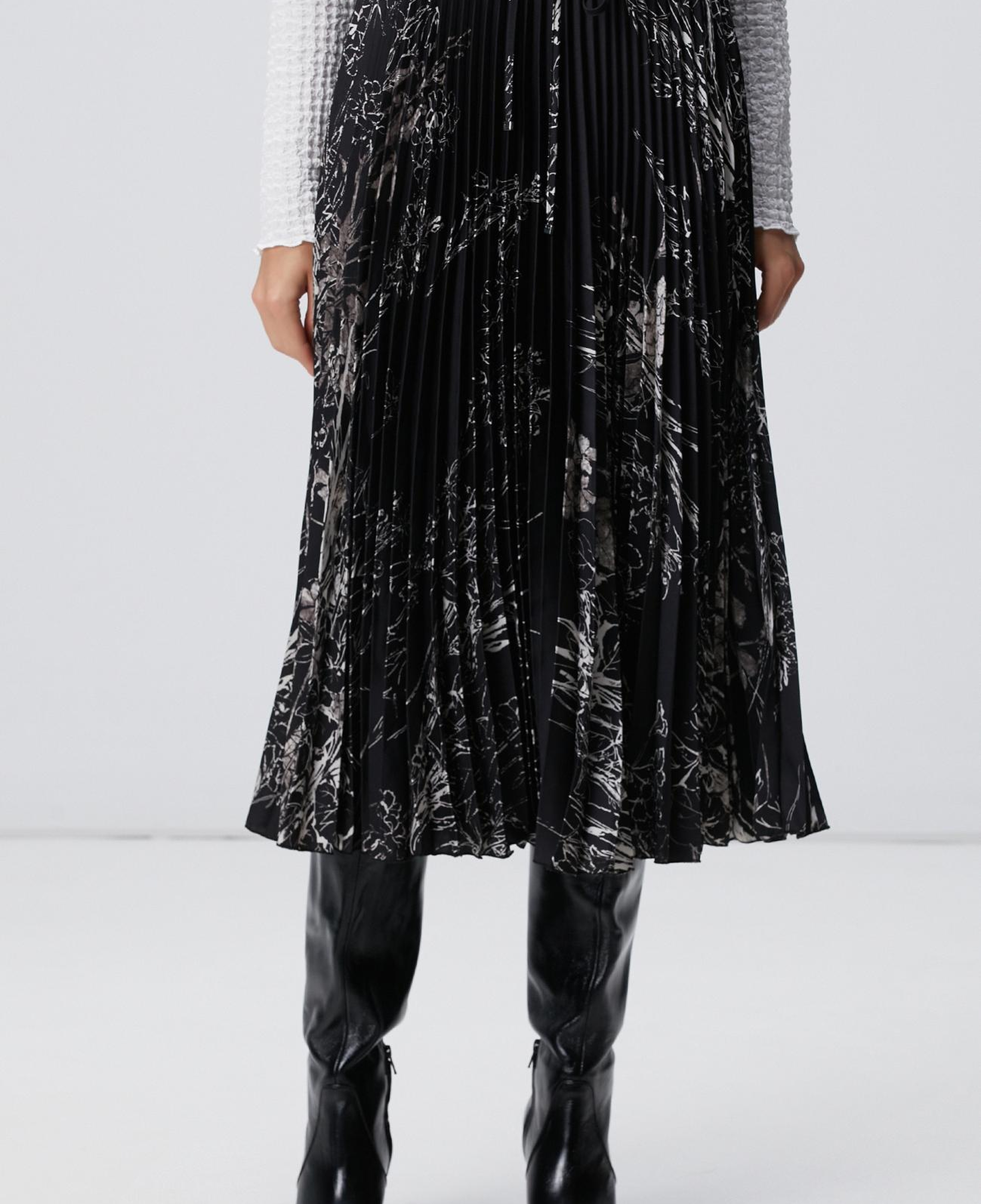 Network Kadın Siyah Kırık Beyaz Midi Etek