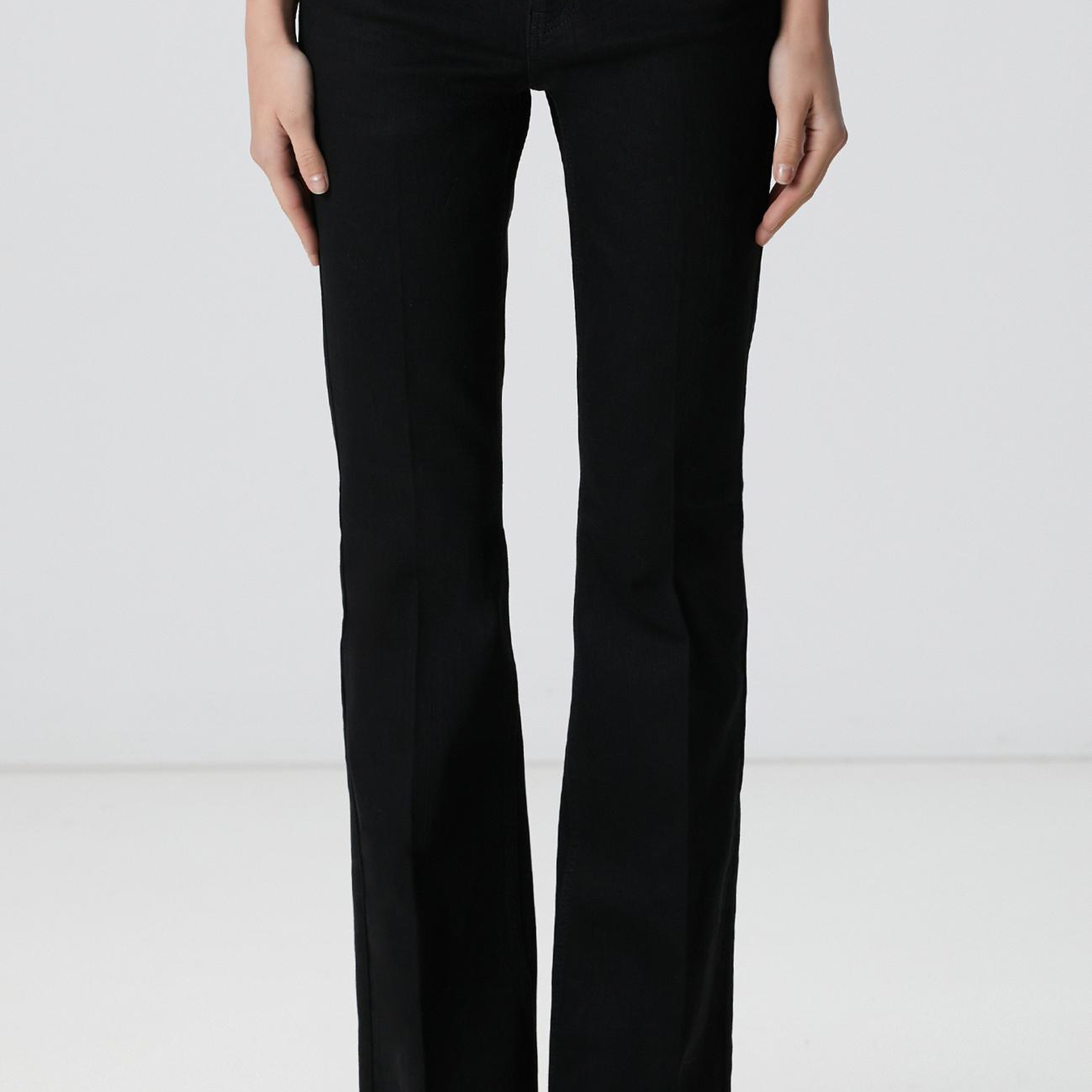 Network Kadın Siyah Aksesuarlı Flare Kalıp Denim Pantolon