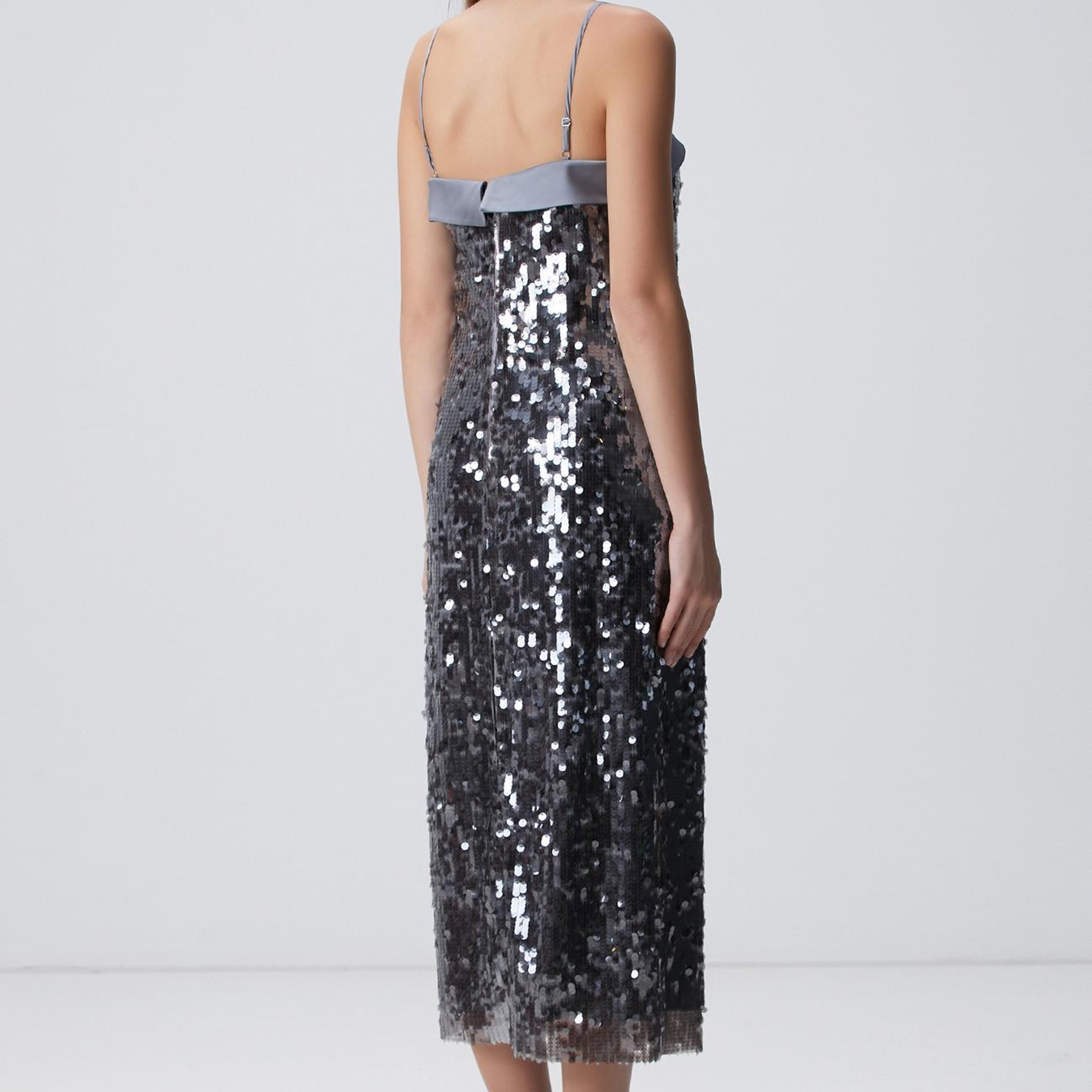 Network Kadın Antrasit Payetli Abiye Elbise