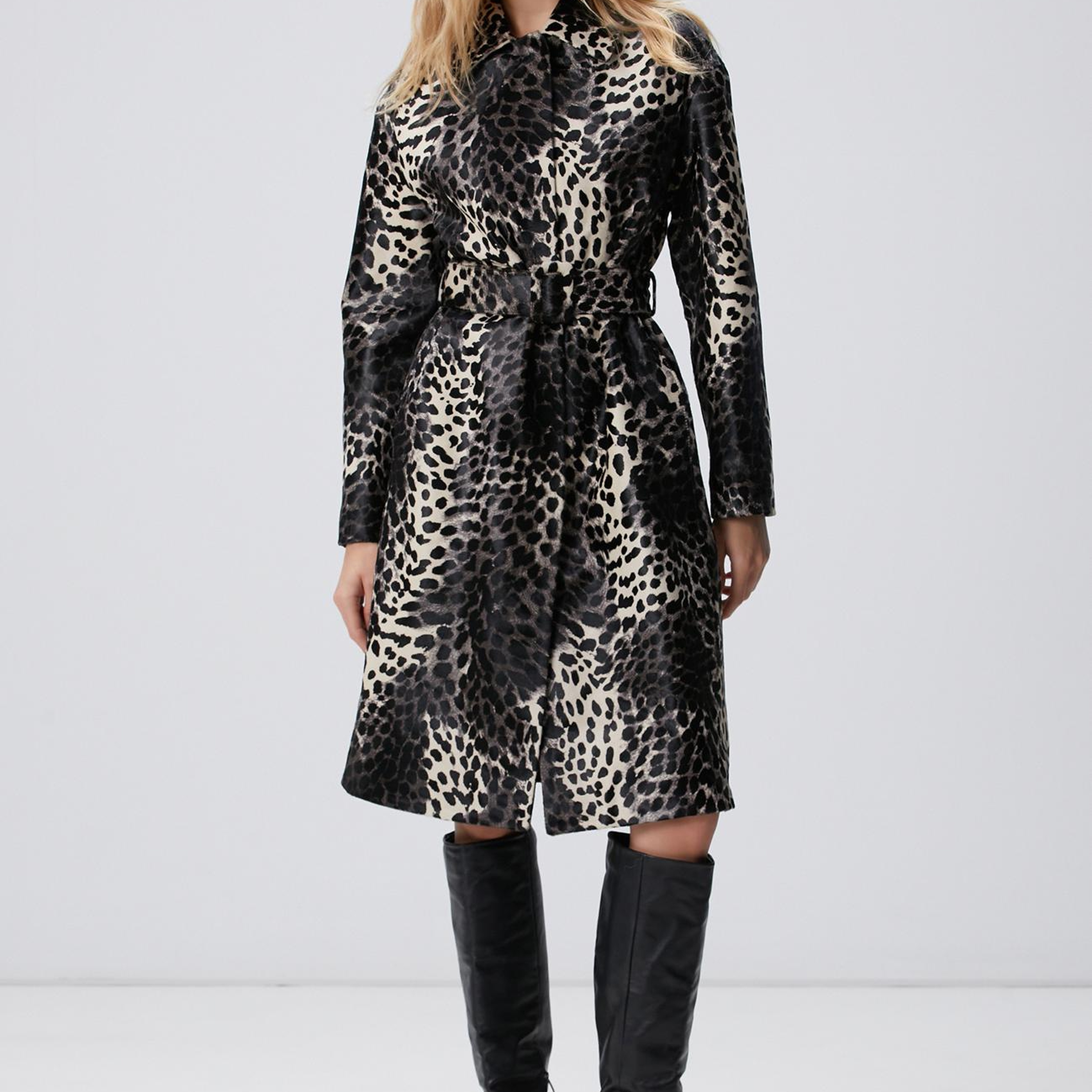 Network Kadın Limited Siyah Leopar Desenli Deri Kaban