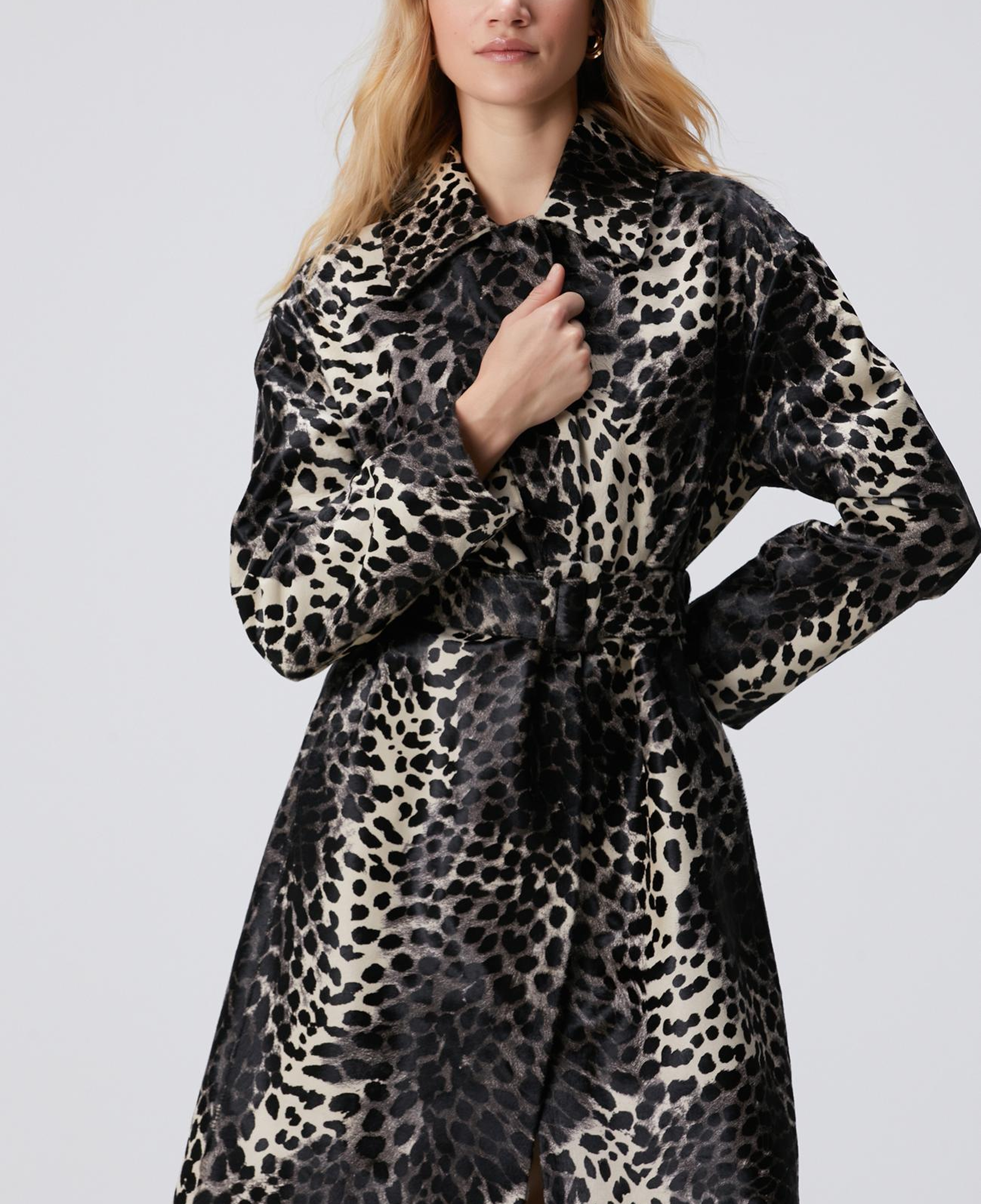 Network Kadın Limited Siyah Leopar Desenli Deri Kaban