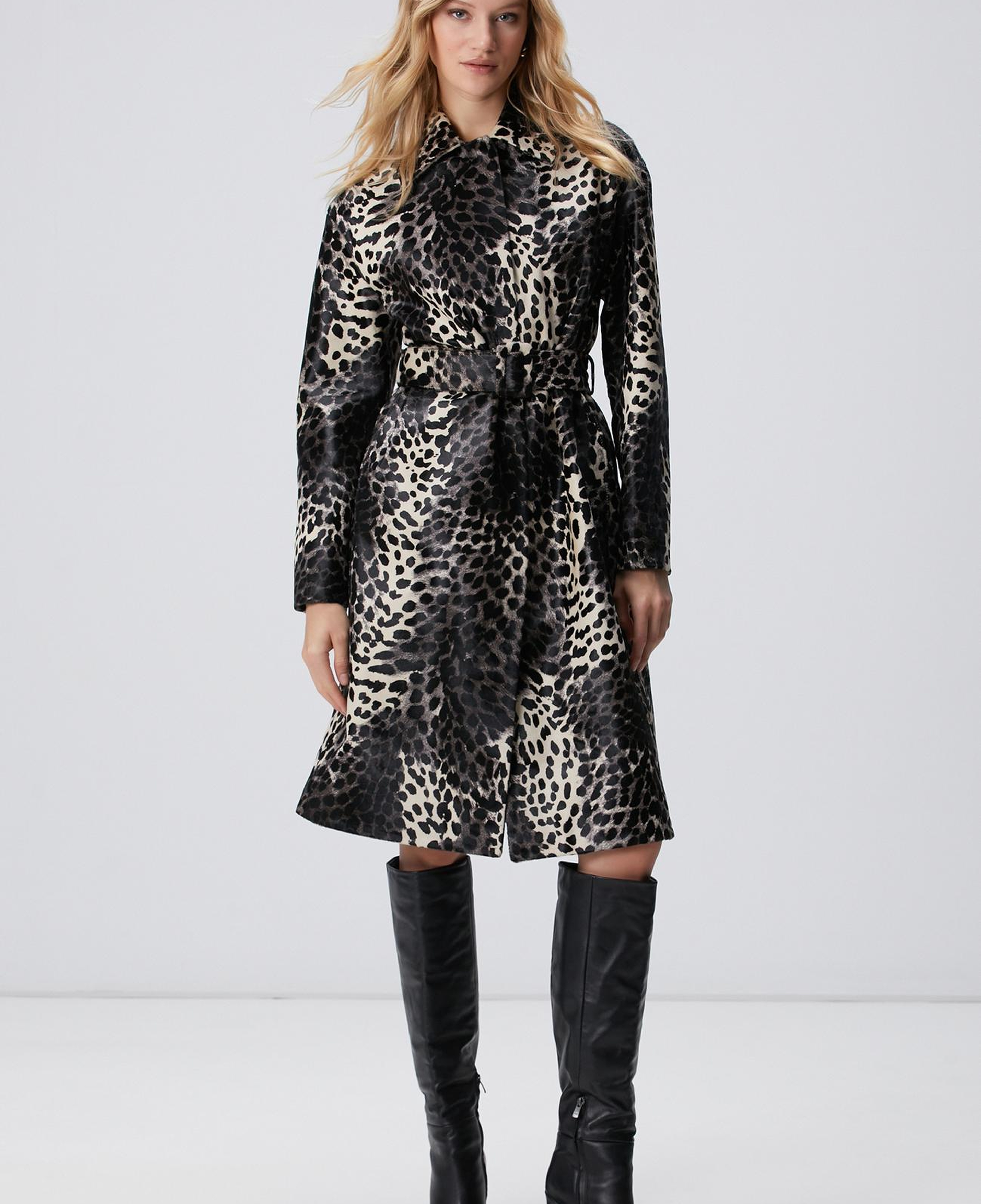 Network Kadın Limited Siyah Leopar Desenli Deri Kaban