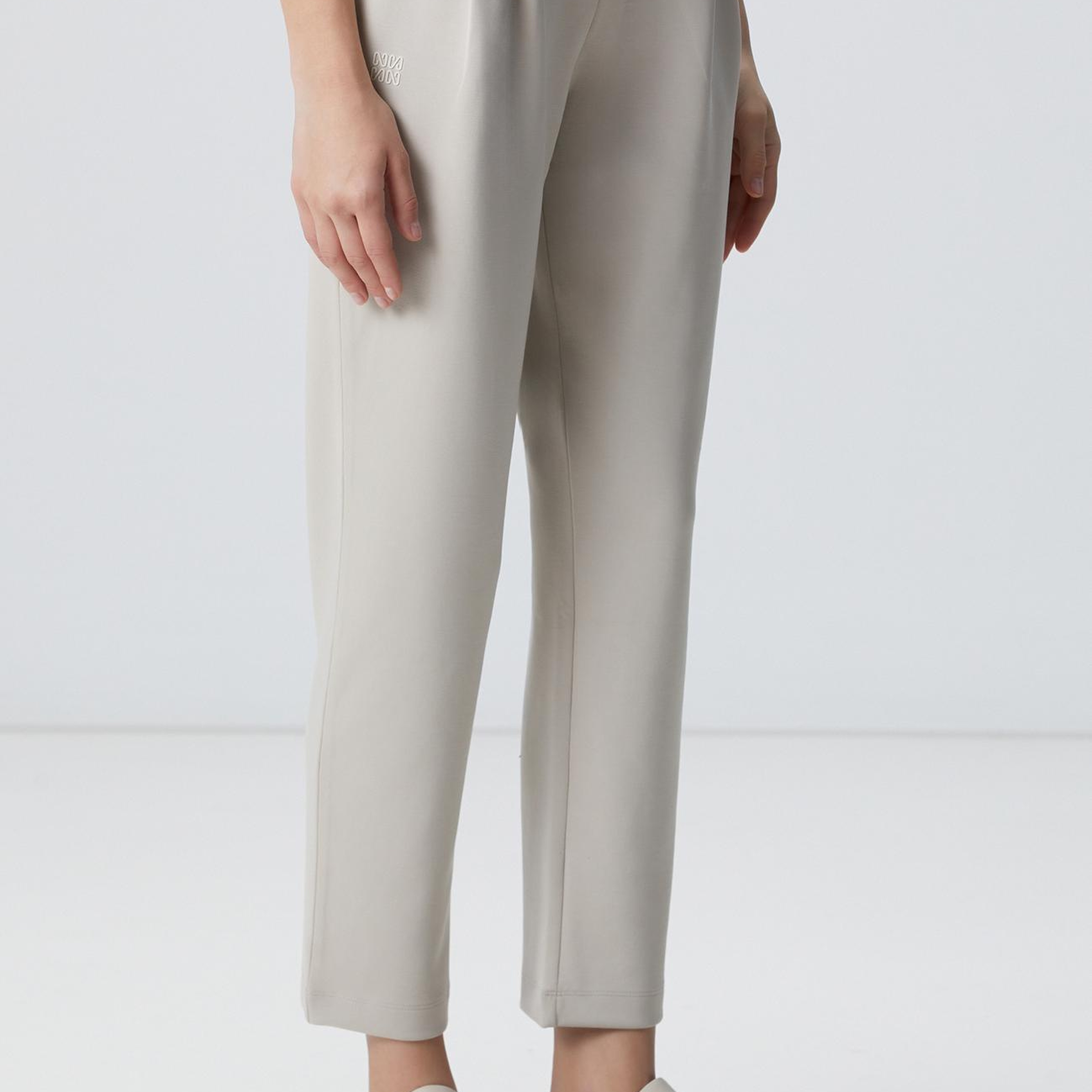 Network Kadın Taş Dar Paça Modal Karışımlı Eşofman