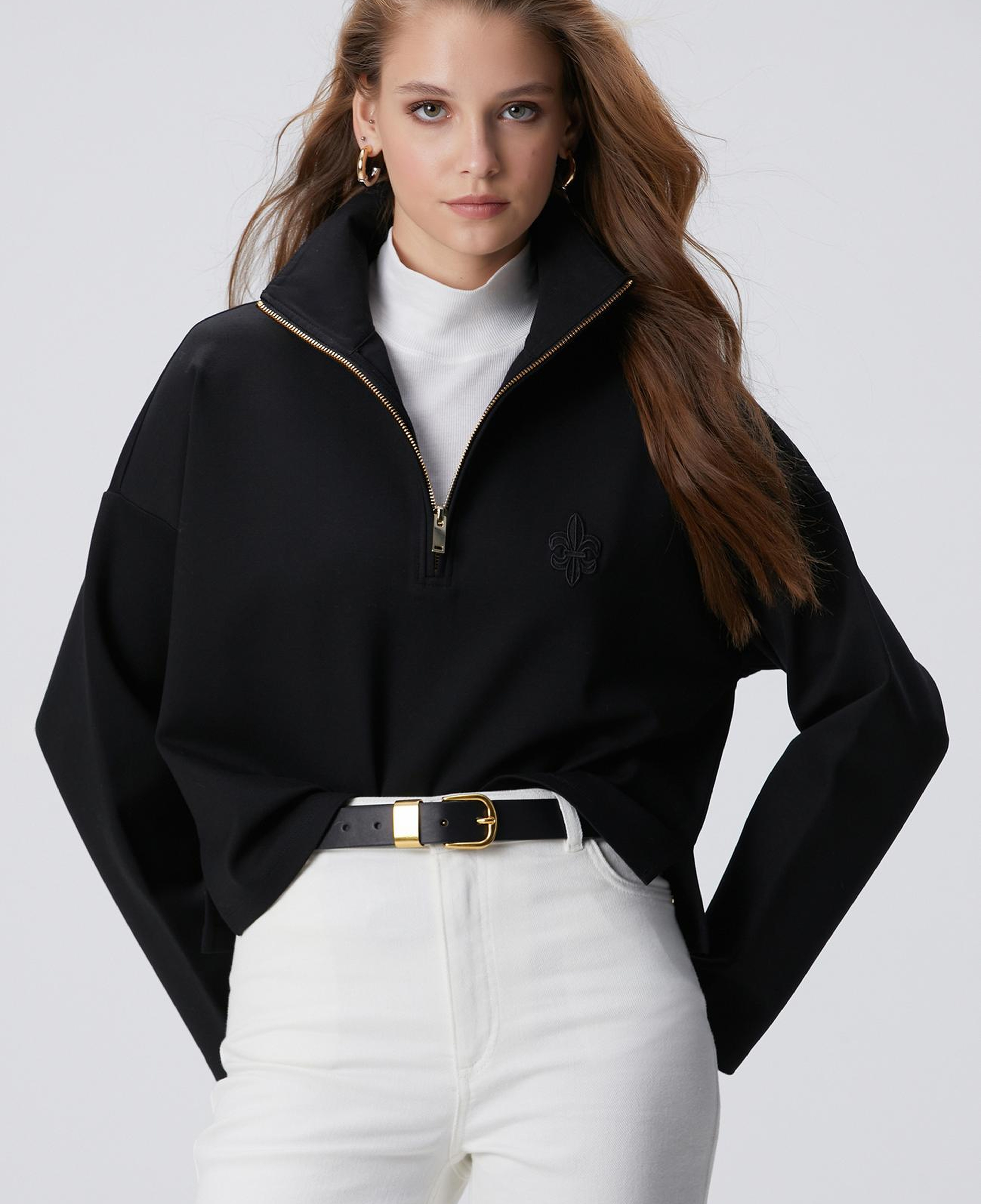 Network Kadın Siyah Patchli Sweatshirt