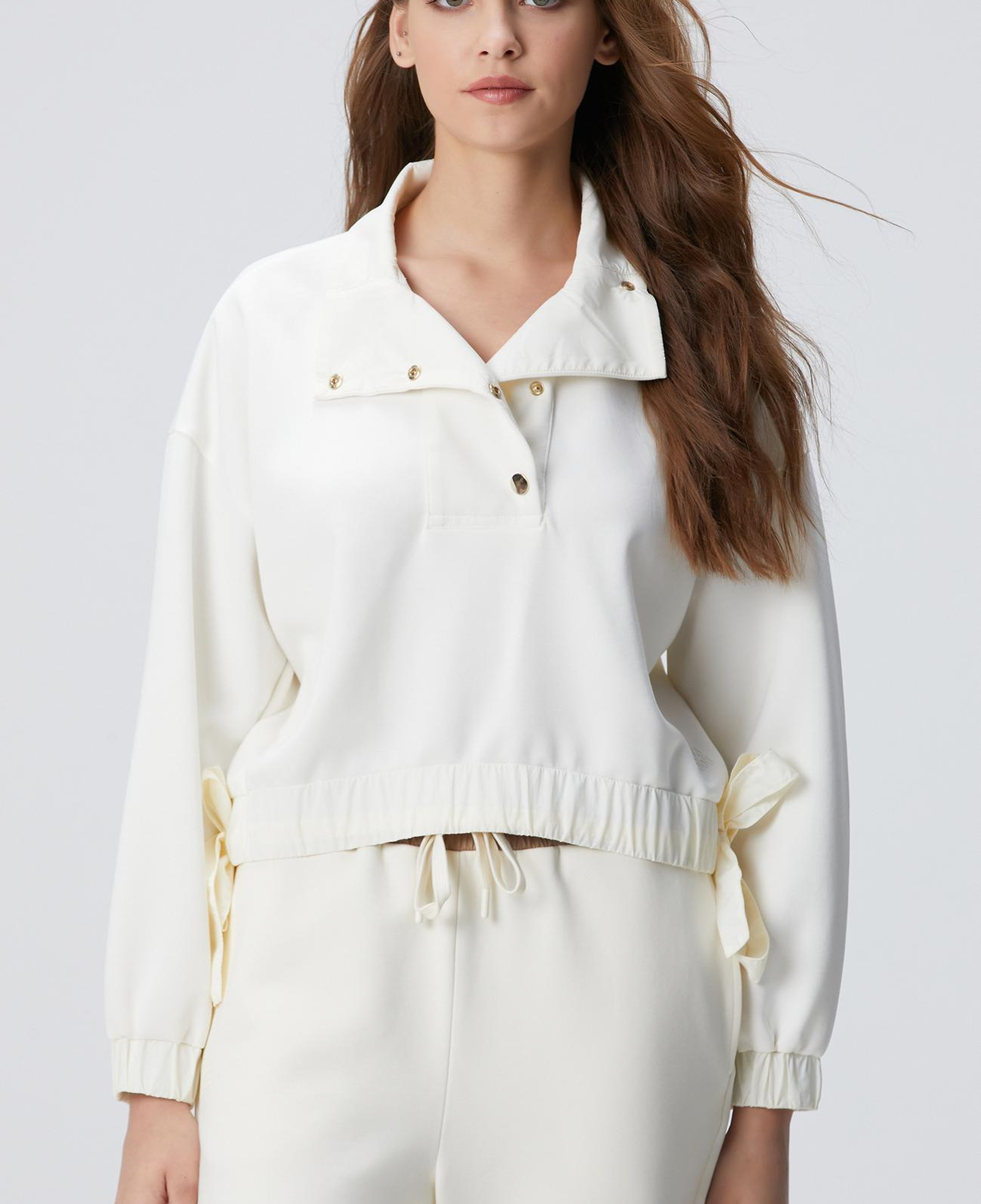 Network Kadın N-Tech Kırık Beyaz Çıtçıt Detaylı Sweatshirt