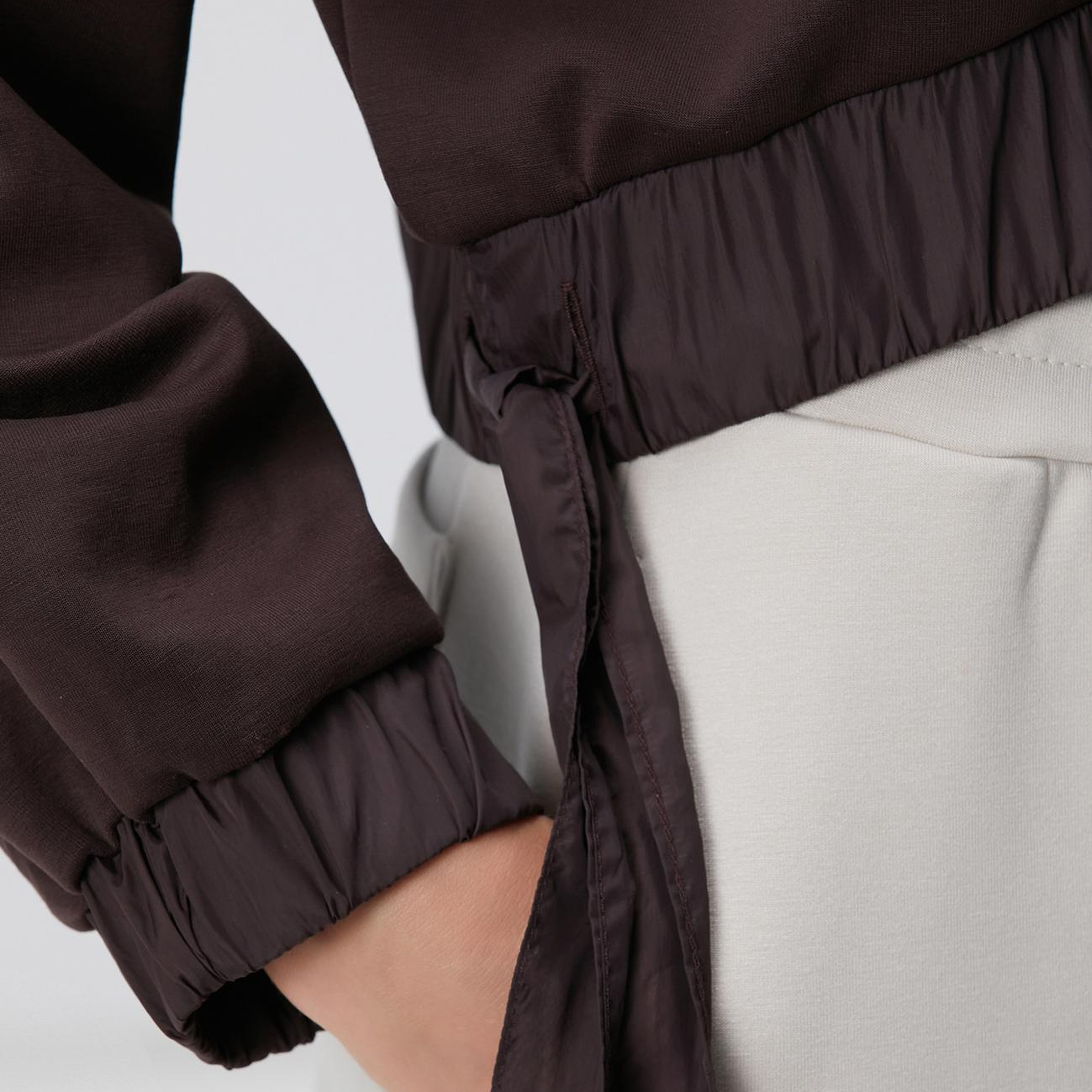 Network Kadın N-Tech Kahverengi Çıtçıt Detaylı Sweatshirt