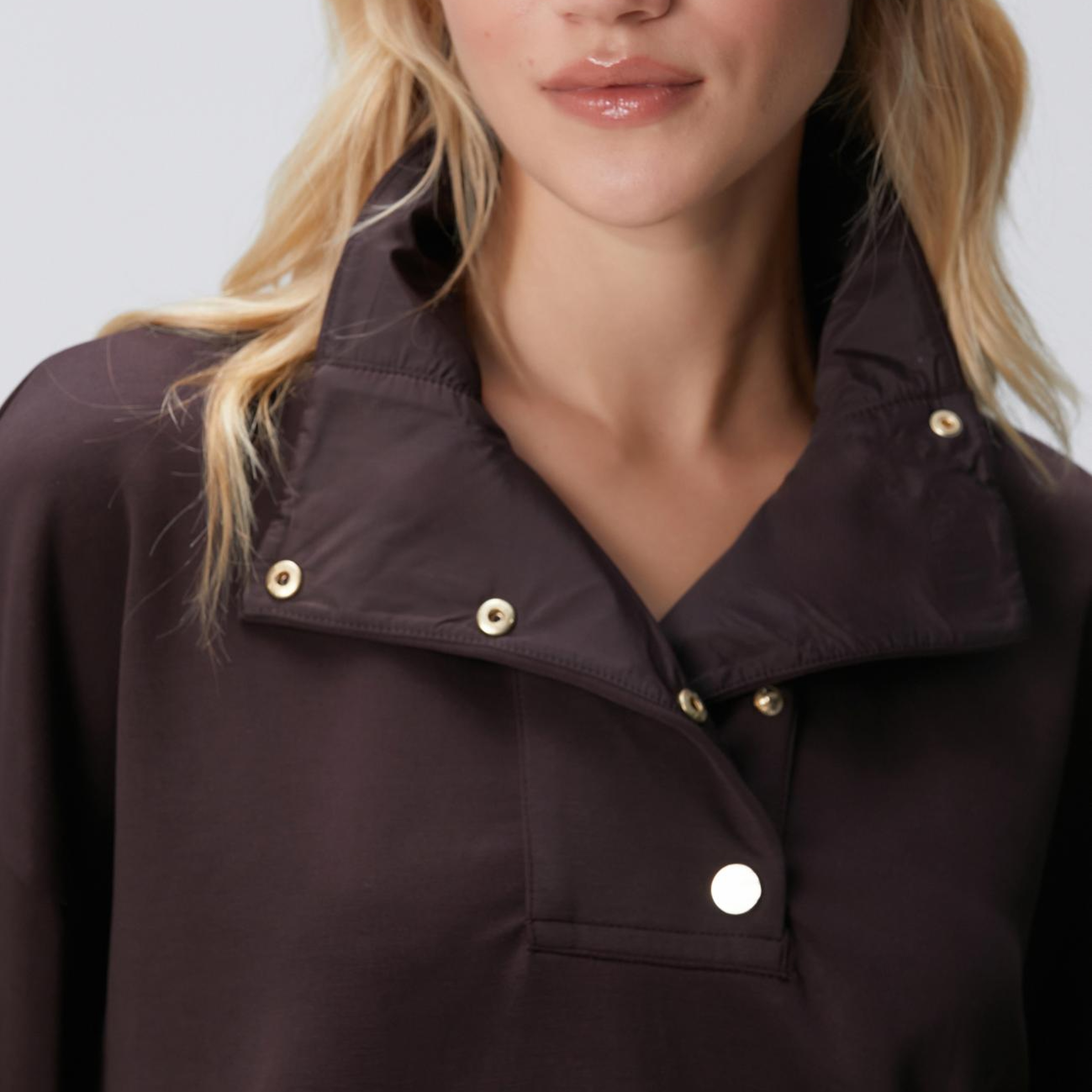 Network Kadın N-Tech Kahverengi Çıtçıt Detaylı Sweatshirt