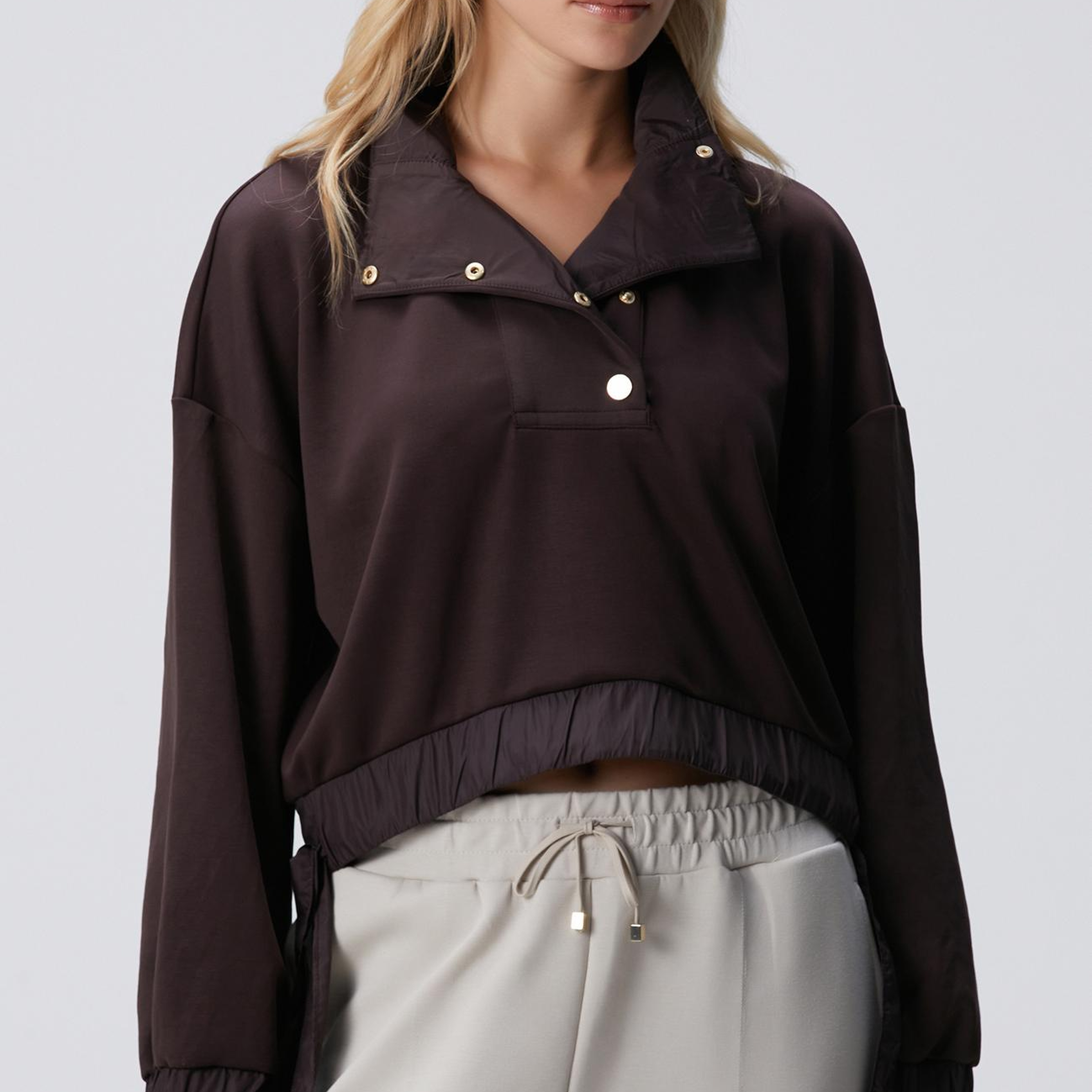 Network Kadın N-Tech Kahverengi Çıtçıt Detaylı Sweatshirt